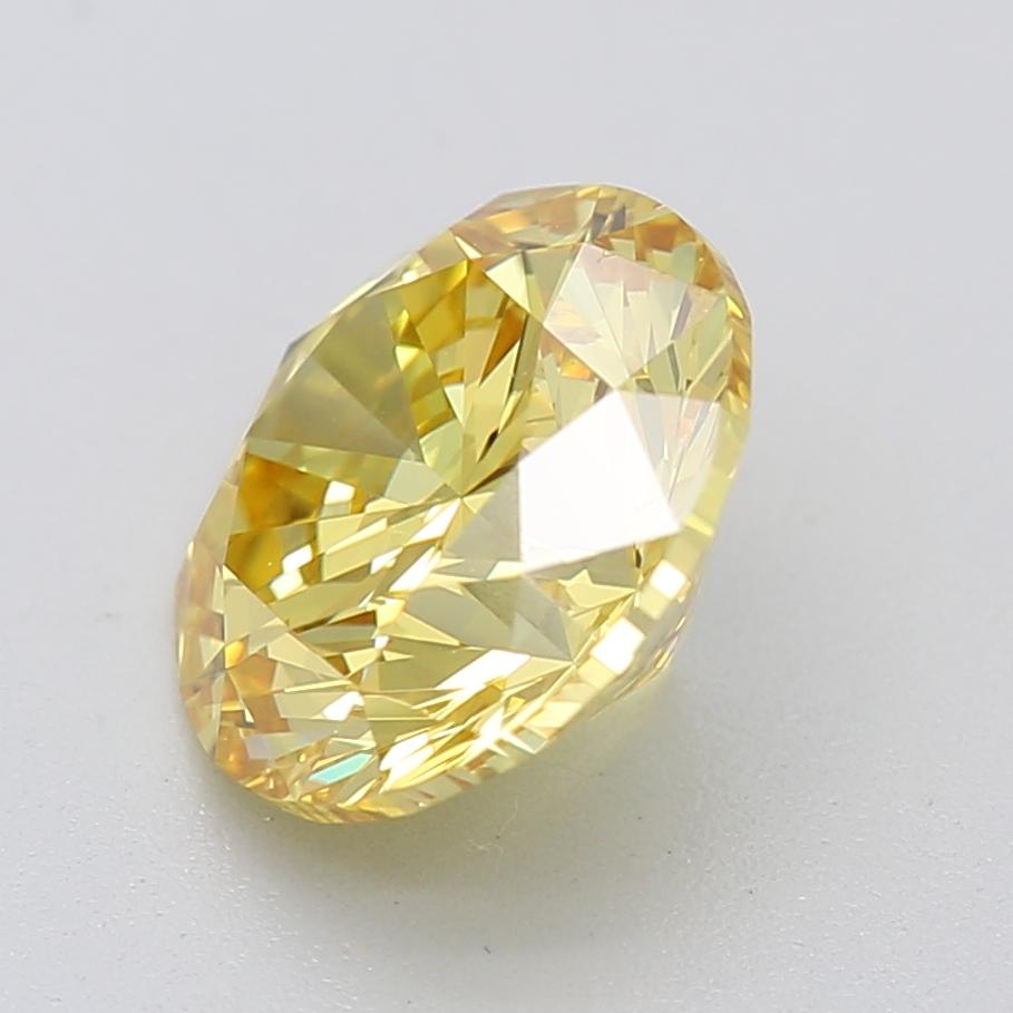 Round Cut GIA Certified 1.50 Carat Fancy Vivid Yellow VS1 Clarity Diamond For Sale