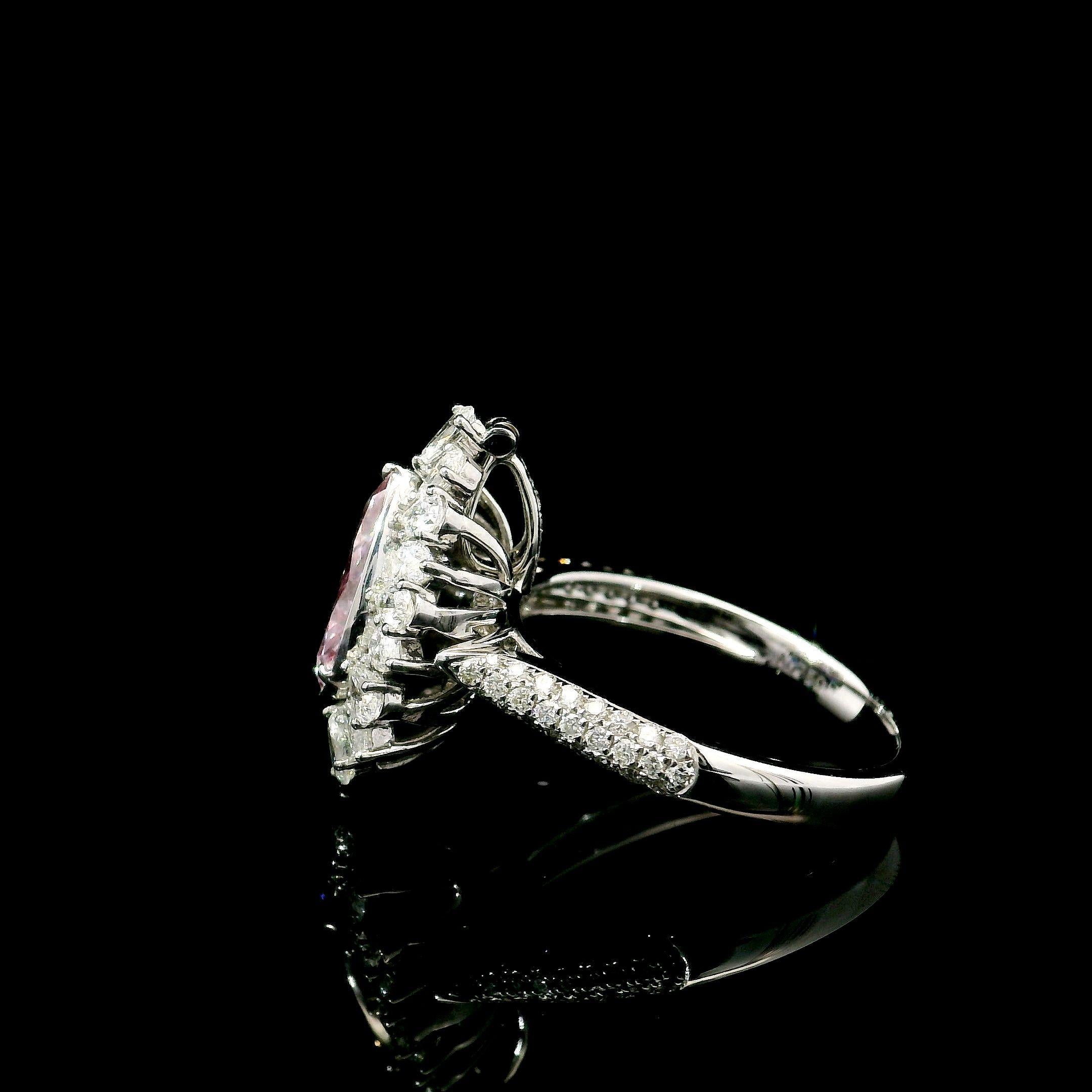 GIA Certified 1.50 Carat Light Pink SI2 Clarity Diamond Ring For Sale 1
