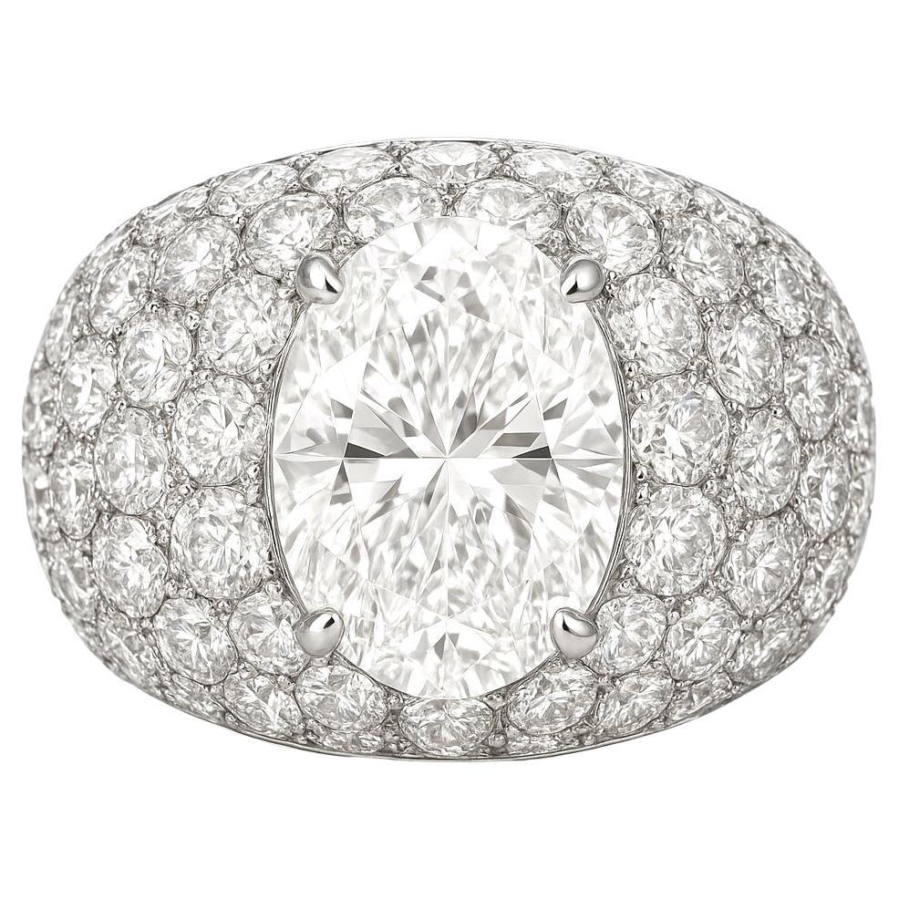 Diamant certifié GIA de 1,50 carat ovale E VVS2  Bague en pavé en vente