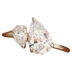 GIA-zertifizierter 1,50 Karat F/VS1 Birnenförmiger Diamanten Toi Et Moi Ring 18K Gelbgold