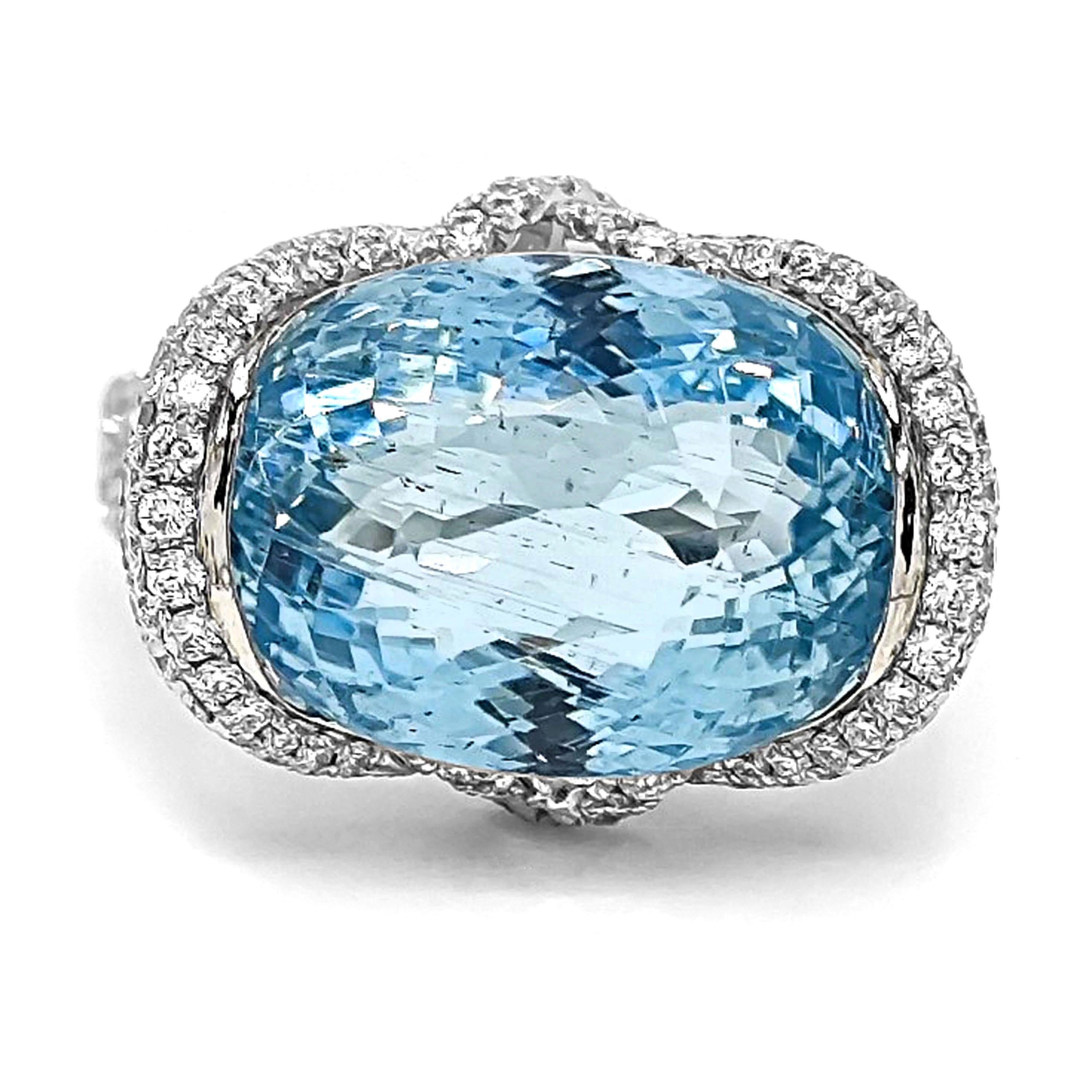 GIA Certified 15.04 Carat Aquamarine and White Diamond White Gold Ring Pour femmes en vente