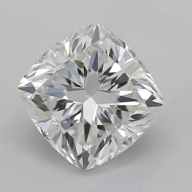 Dieser exquisite, in New York handgefertigte Diamantring zeigt in der Mitte einen atemberaubenden kissenförmigen Diamanten mit einem Gewicht von 1,51 und einem faszinierenden H und SI1. Das einzigartige tropische Bambusmotiv wird durch eine