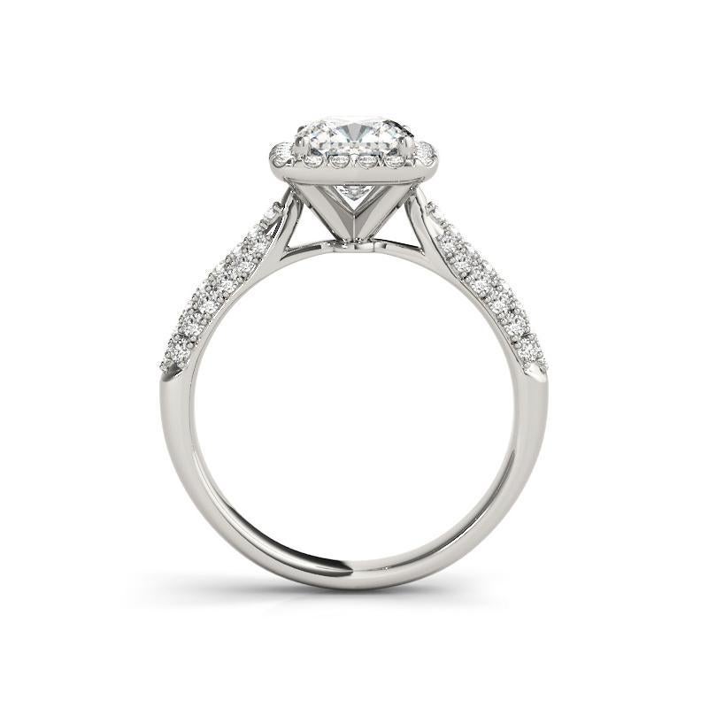 Anello con diamante aureolato quadrato a più file certificato GIA da 1.51 carati In condizioni Nuovo in vendita a New York, NY