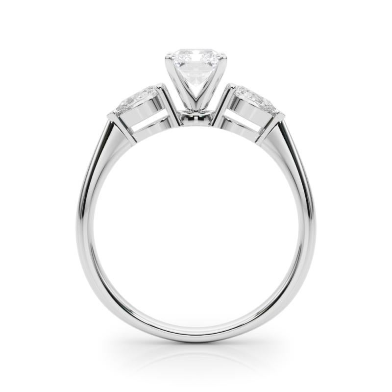 Anello con diamante radiante est-ovest a tre pietre certificato GIA da 1,51 carati In condizioni Nuovo in vendita a New York, NY