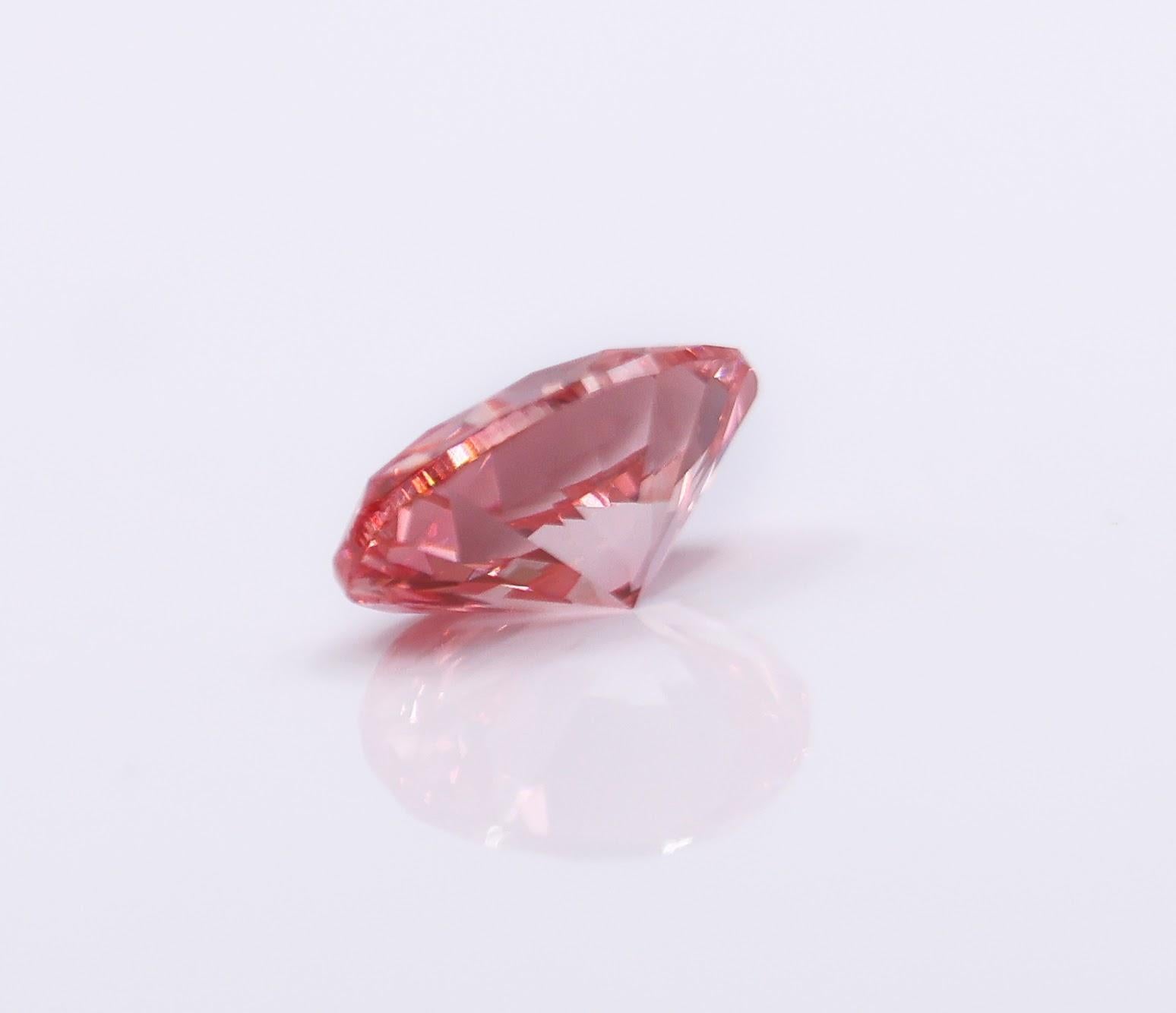 GIA Certified 1.51 Carat Vivid Earth Mined Pink Diamond Brilliant Oval Cut 8x6mm For Sale 1
