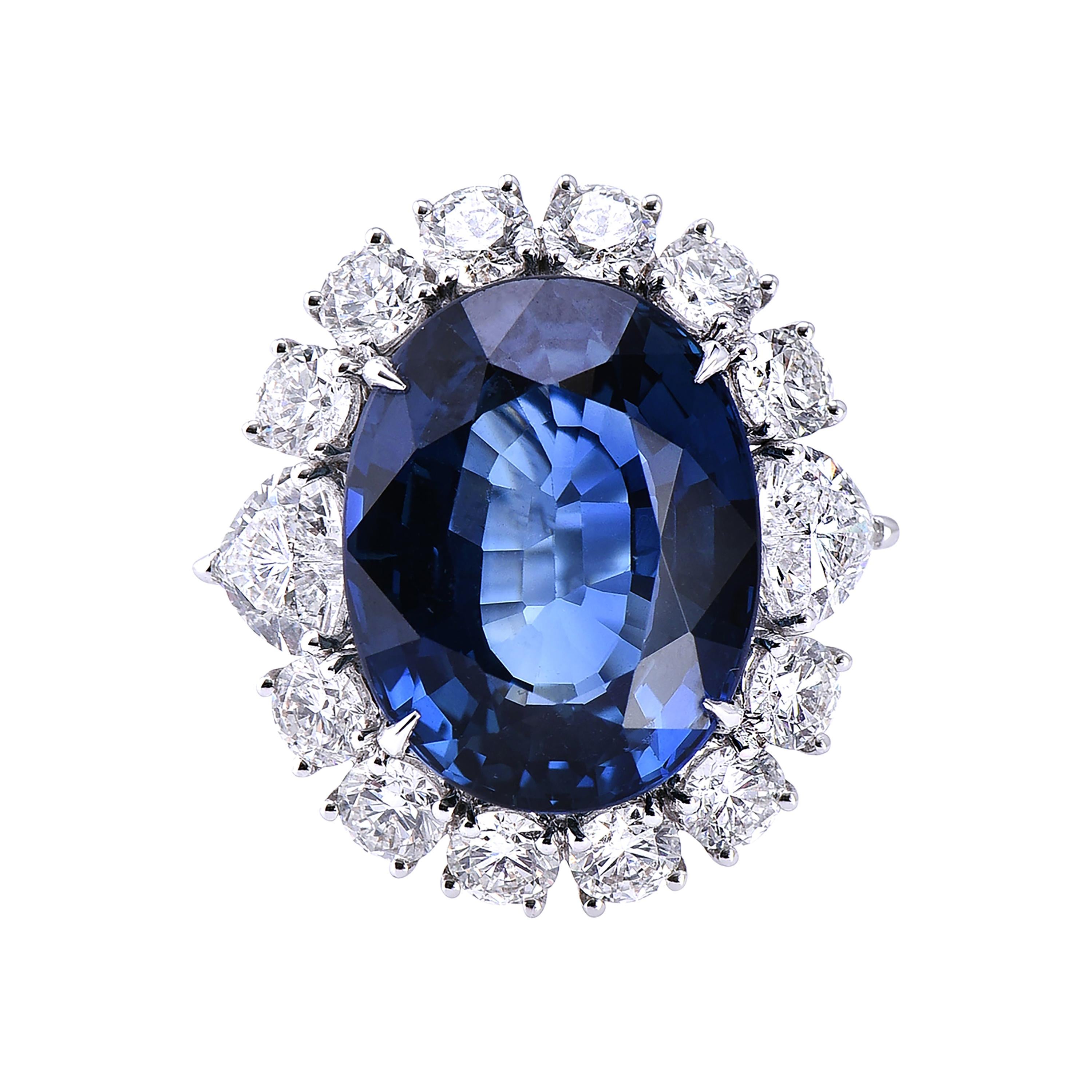 Laviere GIA Certified 15.12 Carat Blue Sapphire and Diamond Cocktail Ring For Sale