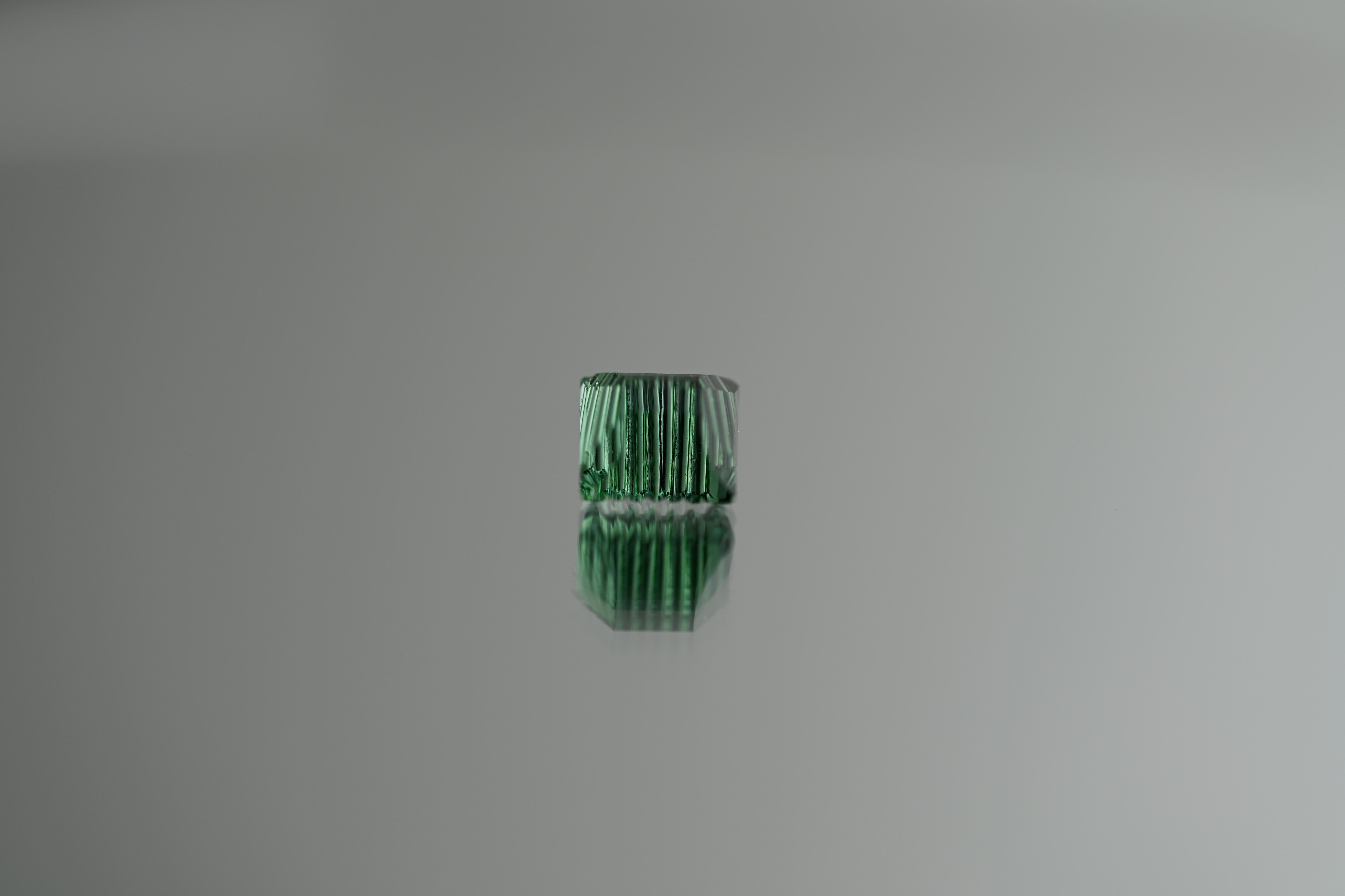 GIA certificato 1,52 carati di tormalina brasiliana Paraiba Green Fantasy/Glenn A. Green in vendita 8
