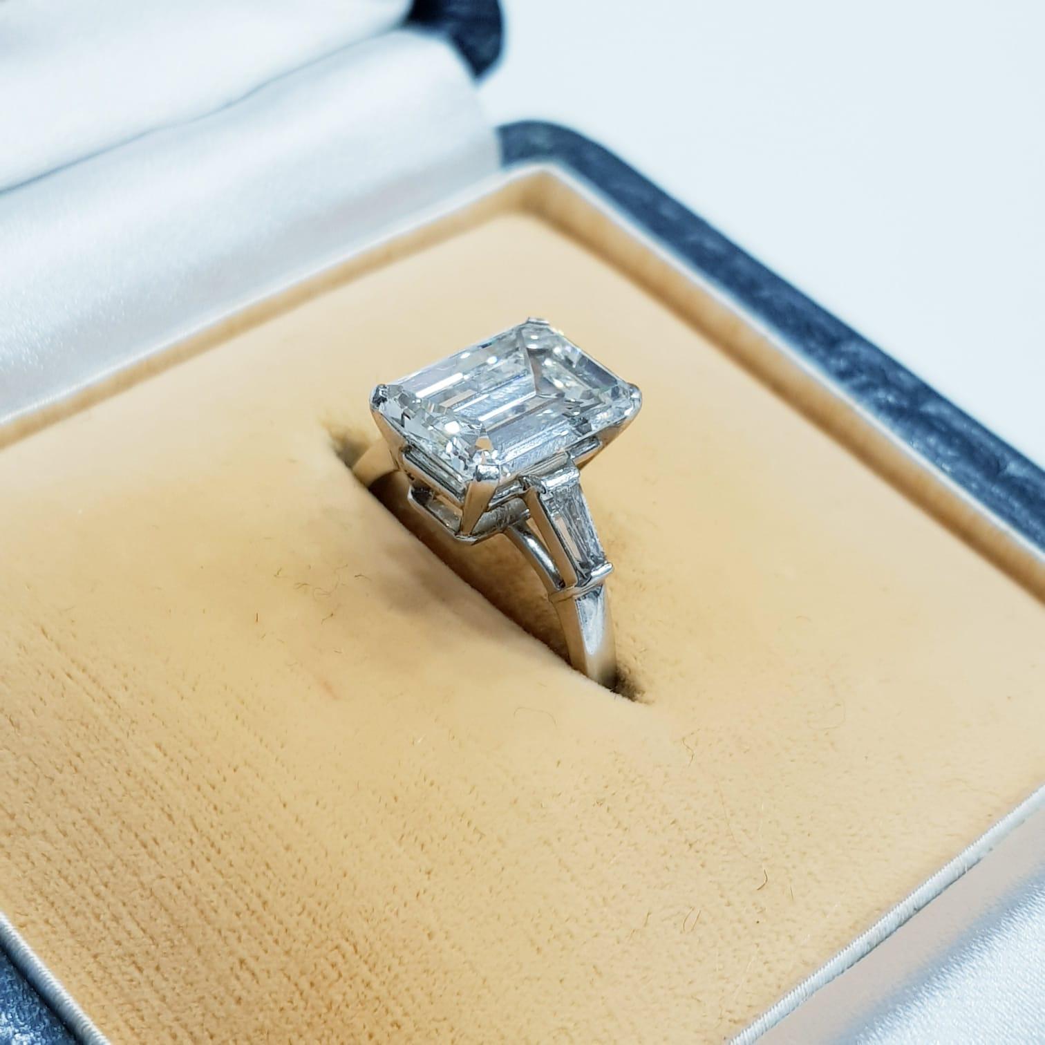 Modern GIA Certified 2.50 Emerald Cut Solitaire Engagement Ring