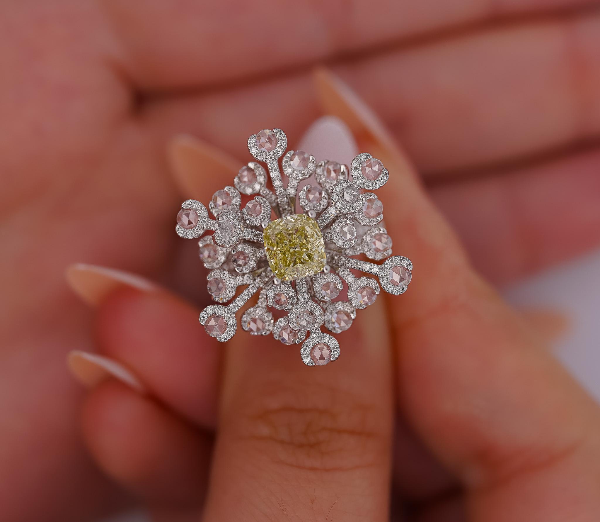 Baroque GIA Certified 1.52 Carat Fancy Greenish Yellow Diamond Briolette Snowflake Ring For Sale