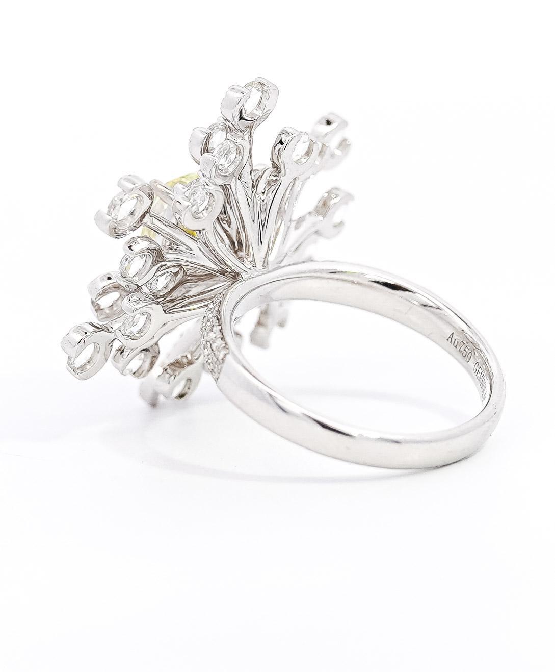 Women's GIA Certified 1.52 Carat Fancy Greenish Yellow Diamond Briolette Snowflake Ring For Sale