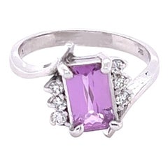 Bague en or blanc avec saphir rose de 1,52 carat et diamants certifiés GIA