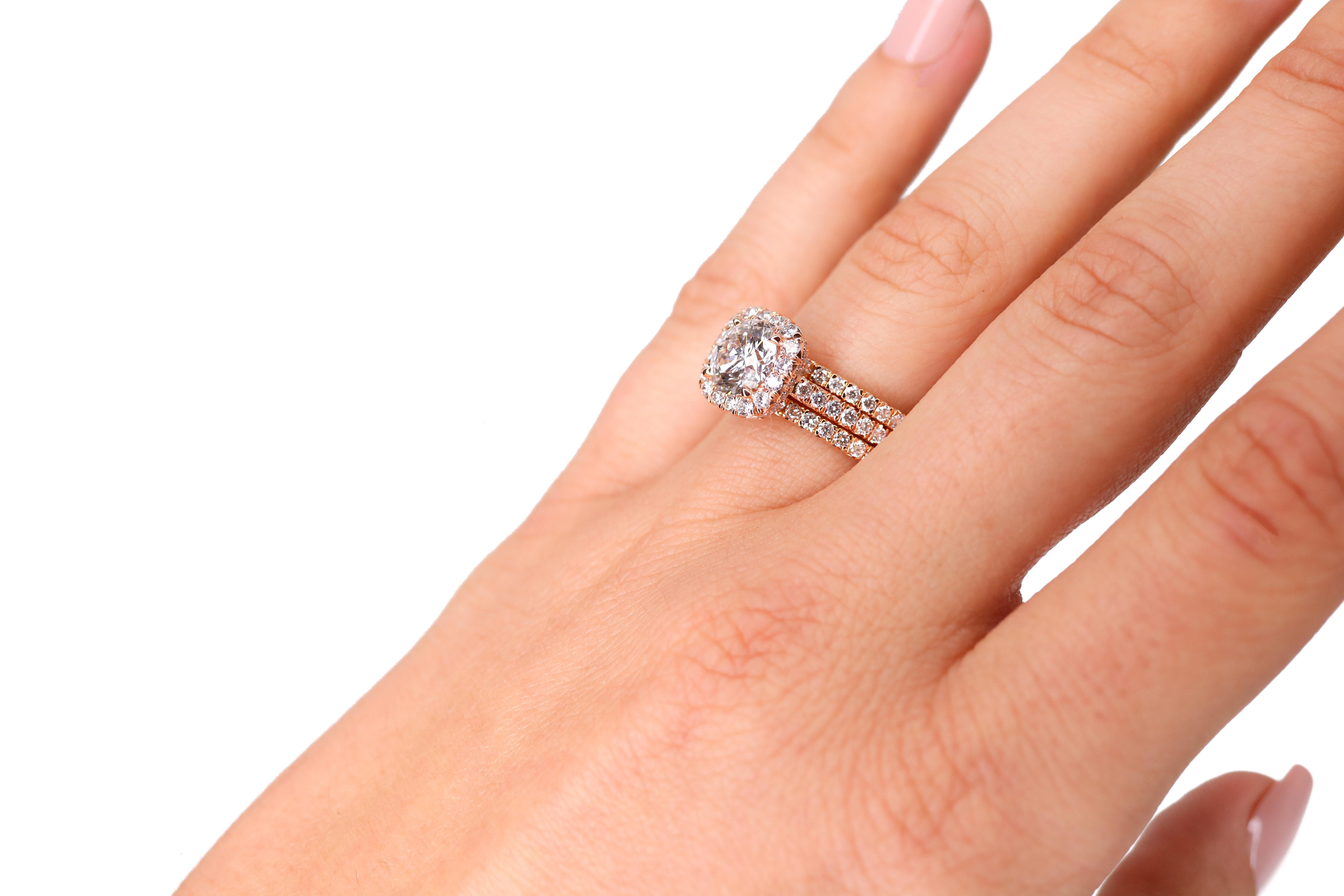 Women's GIA Certified 1.52 Carat Round Brilliant Diamond Halo Ring For Sale