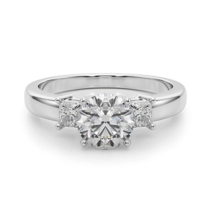 Anello di diamanti in platino a tre pietre con taglio rotondo e principessa da 1,52 carati certificato GIA In condizioni Nuovo in vendita a New York, NY