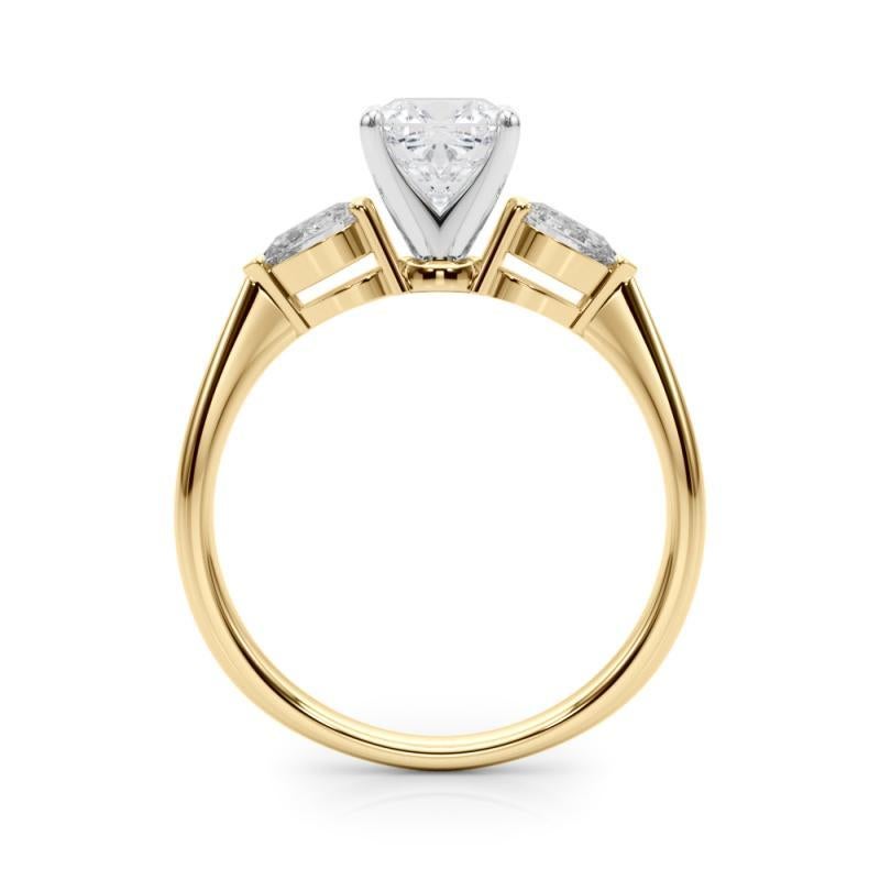 GIA Certified 1.53 Carat Cushion East-West Three-Stone Diamond Ring In condizioni Nuovo in vendita a New York, NY