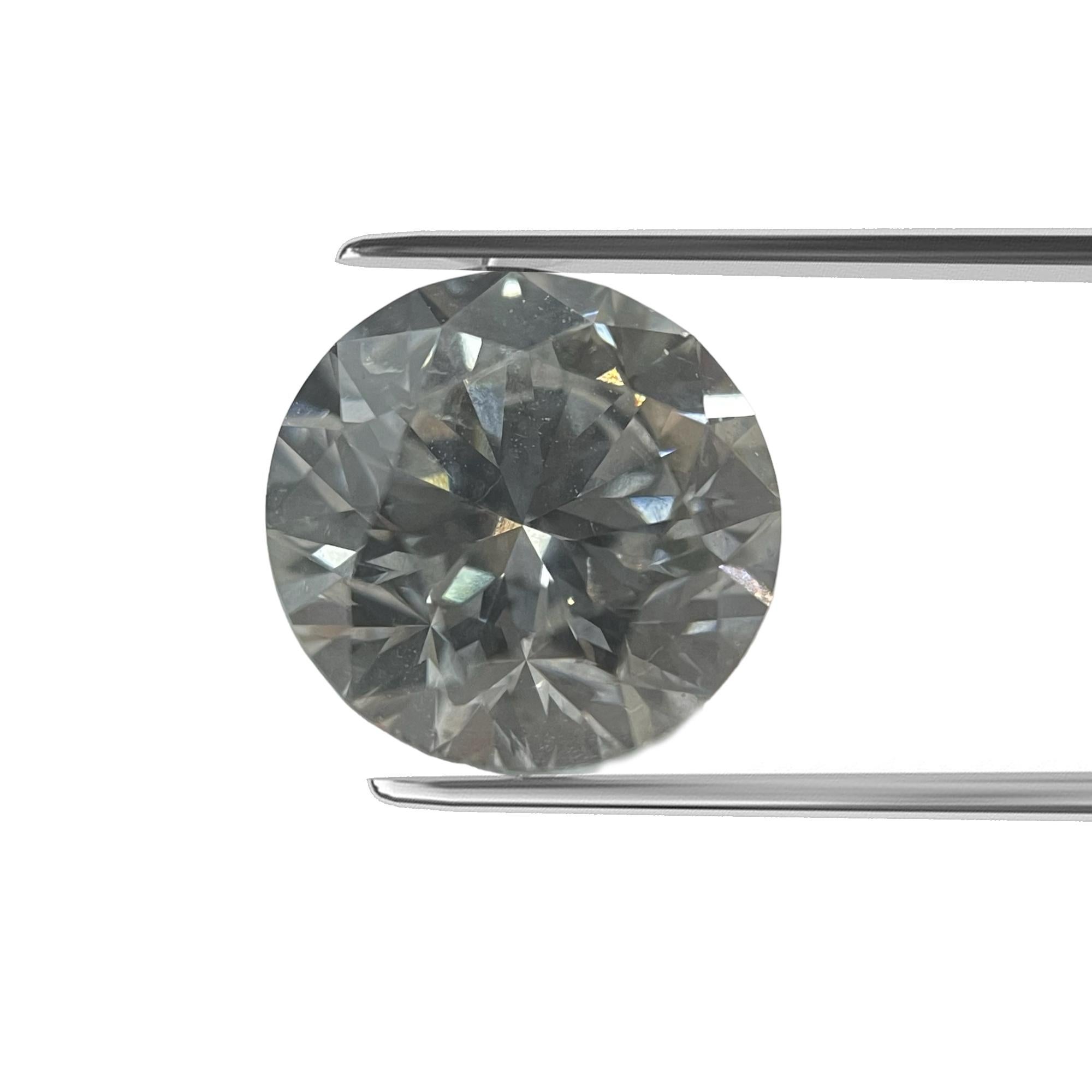 ITEM DESCRIPTION

ID #: NYC56552
Stone Shape:	ROUND BRILLIANT
Diamond Weight: 1.53 CT
Color: FAINT GRAY
Cut:	Excellent
Measurements: 7.16 X 7.22 X 4.63 mm
Depth %:	64.35%
Table %:	56.00%
Symmetry: Excellent
Polish: Excellent
Fluorescence: Strong