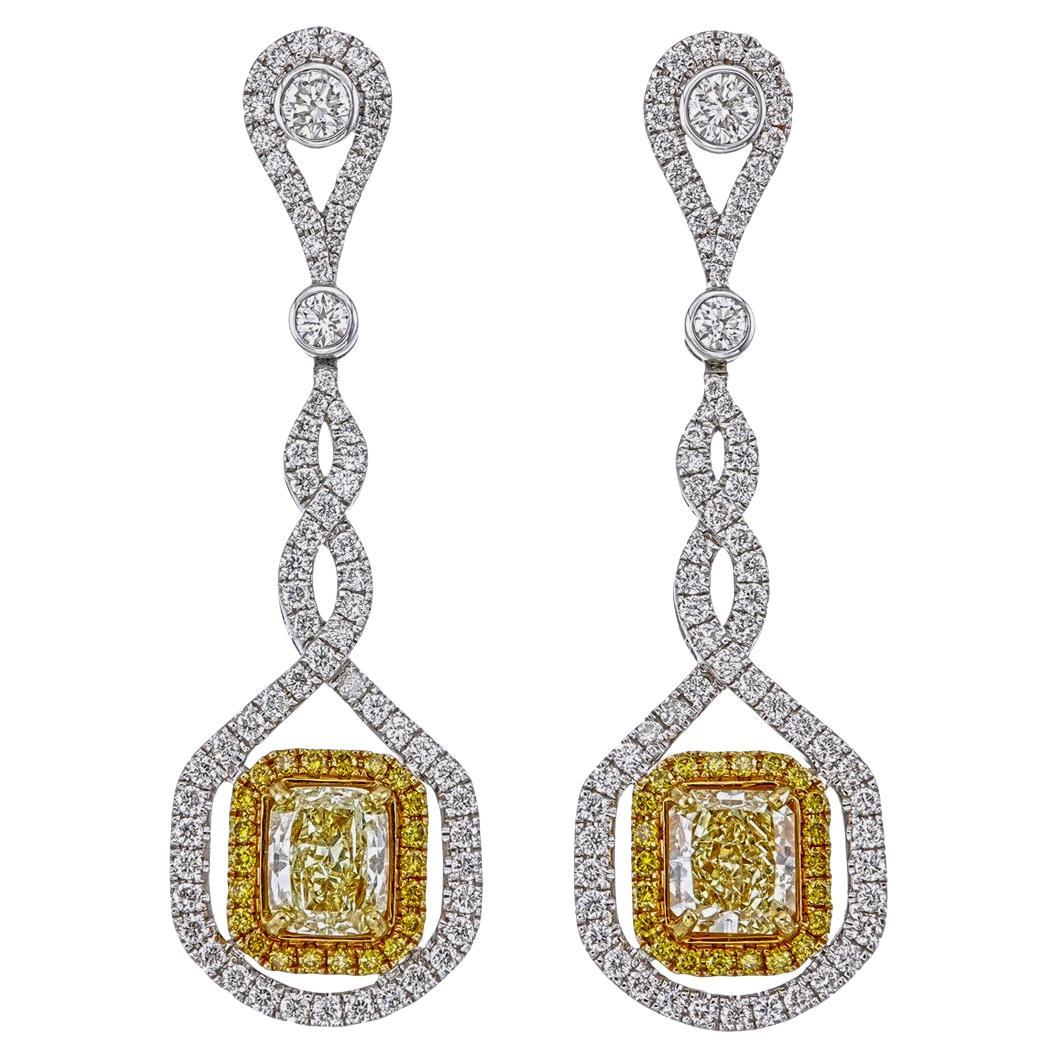 Boucles d
oreilles pendantes tressées en or, certifiées GIA, 1,53 carat de diamant jaune fantaisie