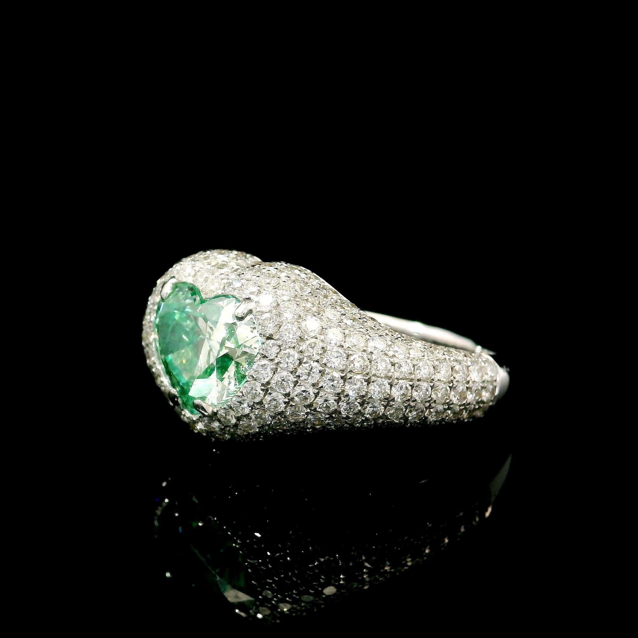 GIA Certified 1.53 Carat Light Green Yellow SI2 Clarity Diamond Ring In New Condition For Sale In บางรัก, TH