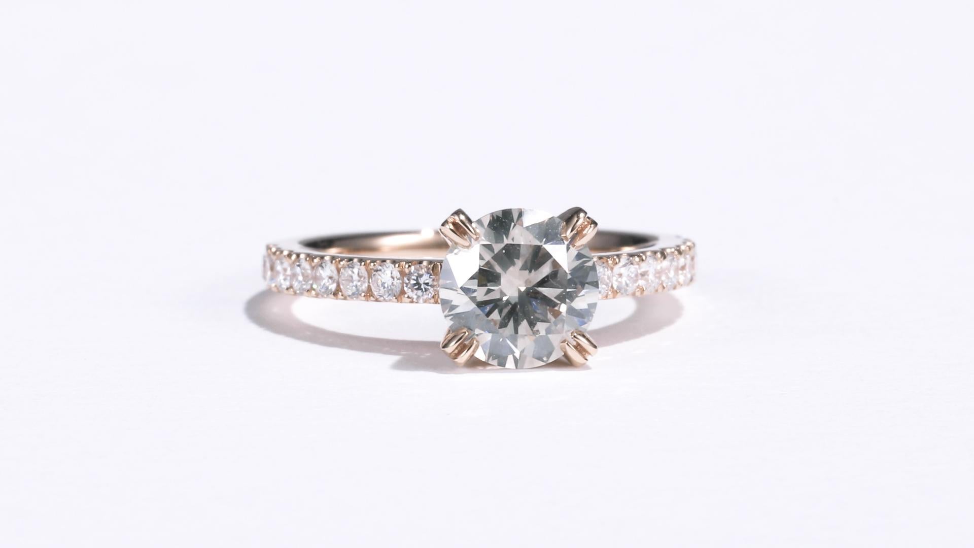 Round Cut GIA Certified 1.53ct M-Color Exquisite Natural Diamond Engagement Ring For Sale
