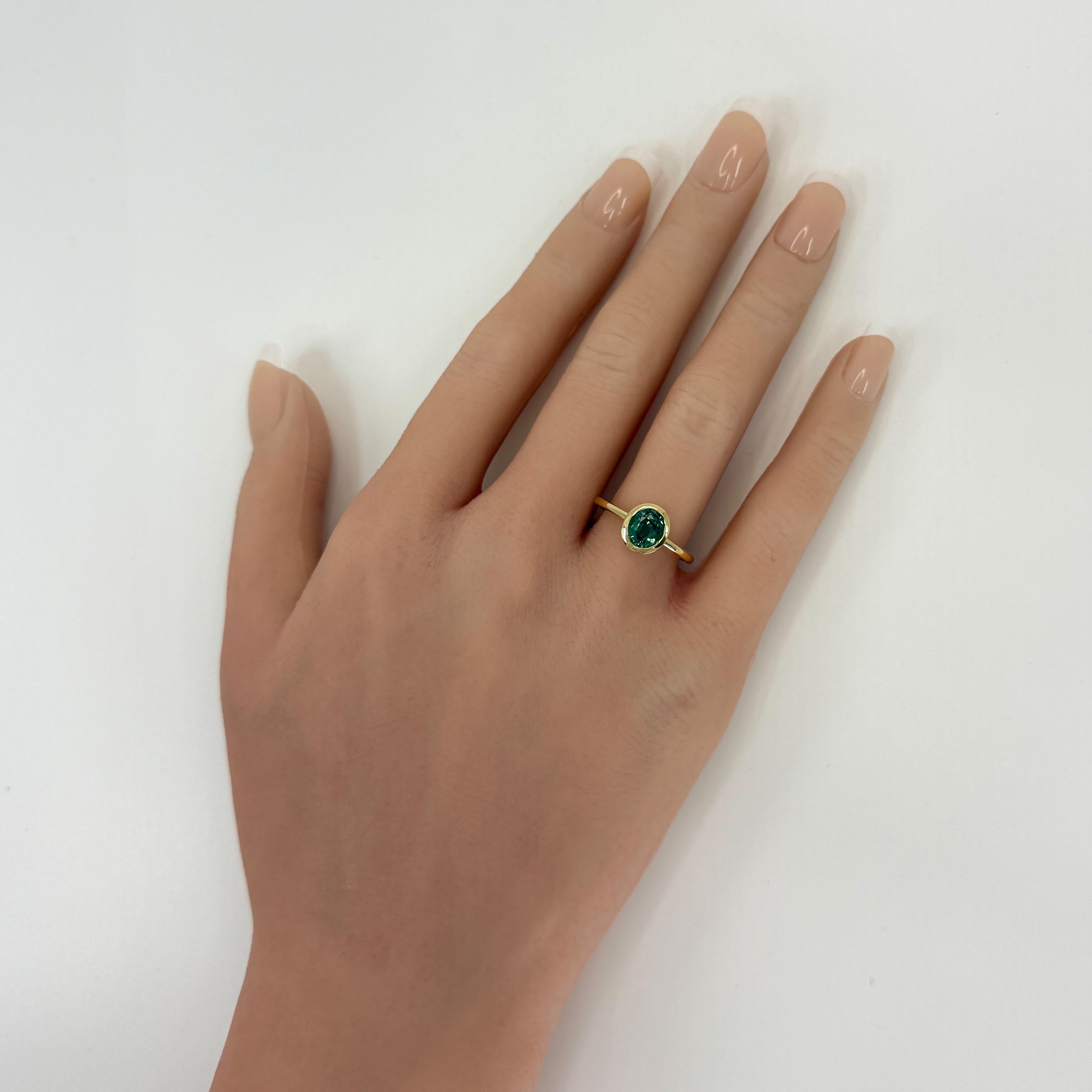 GIA Certified 1.53ct Thailand Sapphire Oval 18k Yellow Gold Solitaire Bezel Ring 3