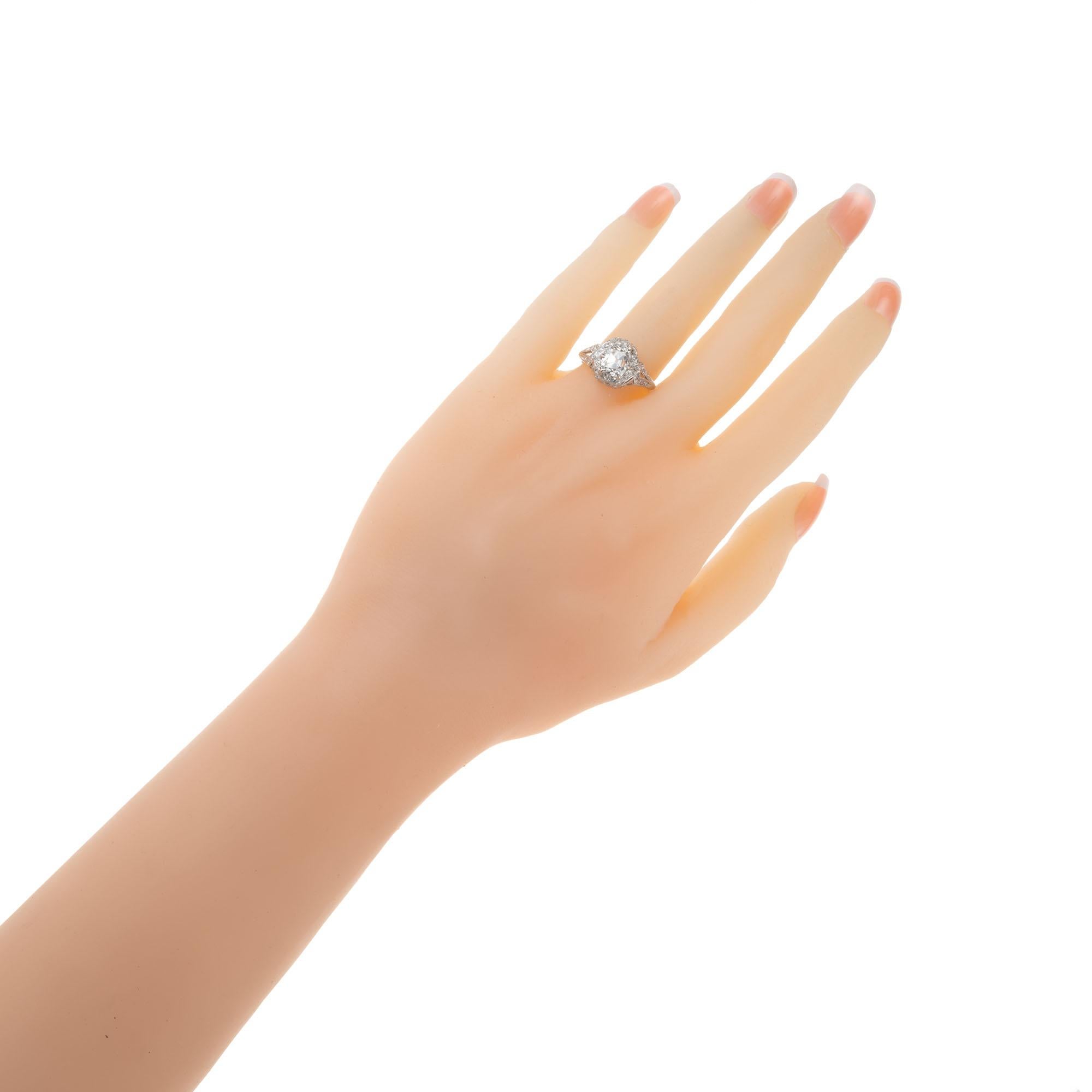 Bague de fiançailles édouardienne en platine avec diamant européen ancien de 1,55 carat certifié par le GIA en vente 1