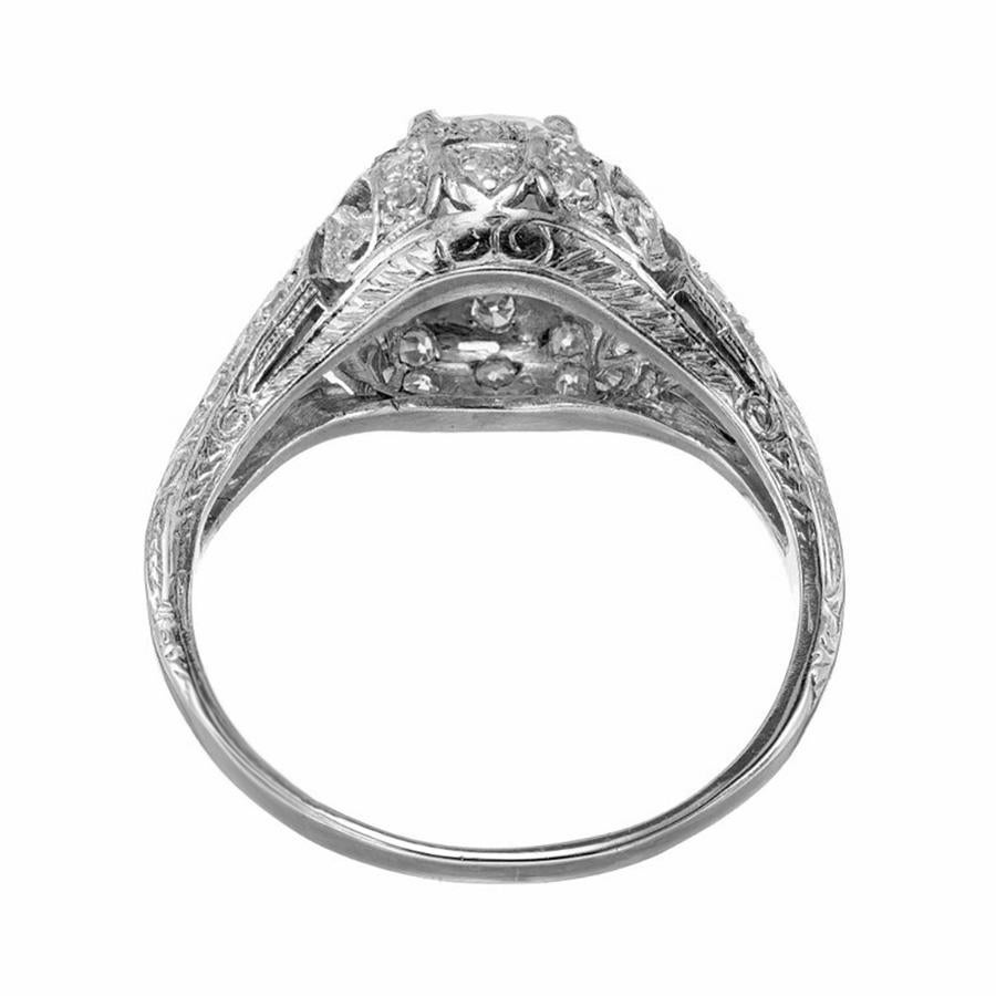 Bague de fiançailles édouardienne en platine avec diamant européen ancien de 1,55 carat certifié par le GIA en vente 2
