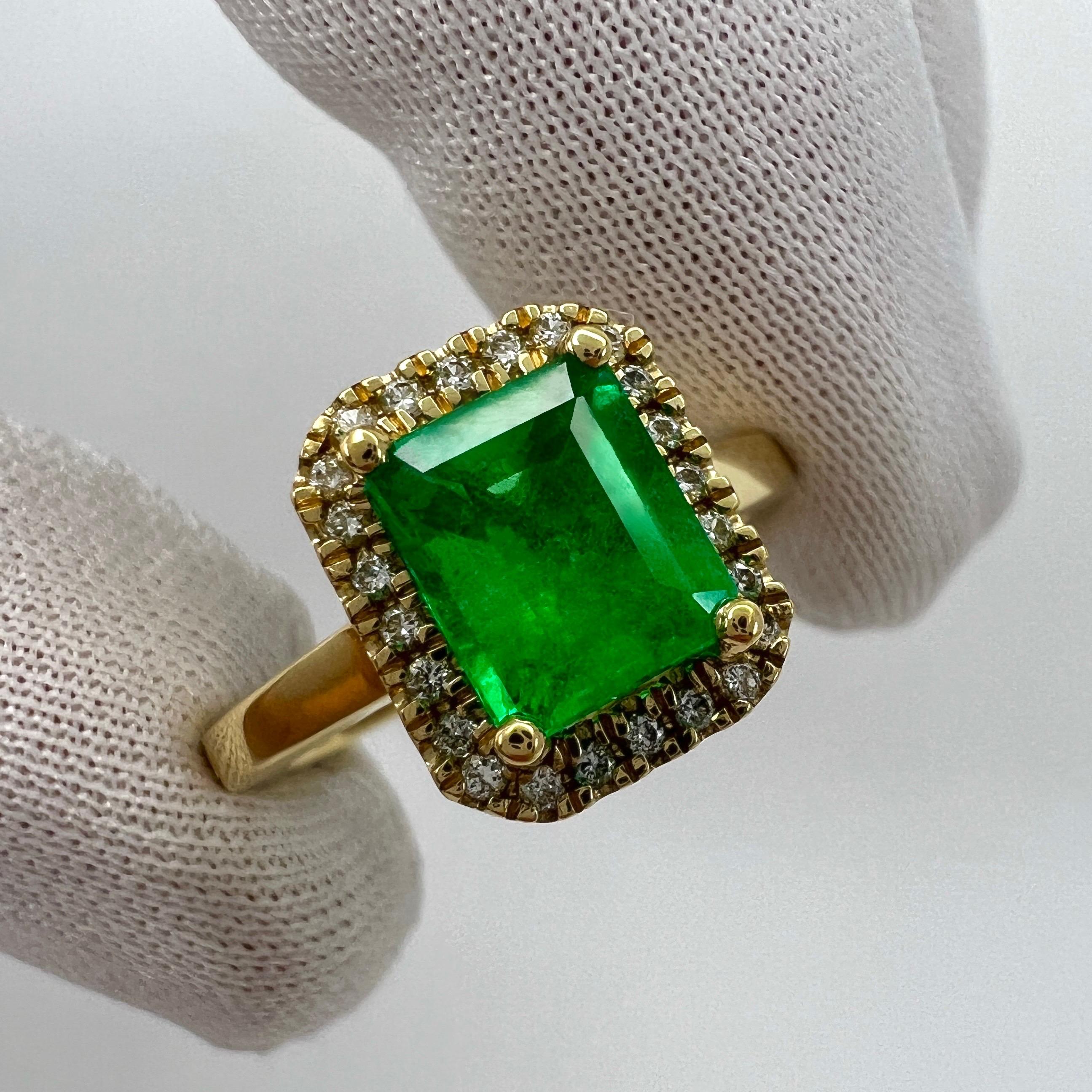 GIA Certified 1.55ct Colombian Emerald Diamond 18k Yellow Gold Cluster Halo Ring For Sale 5
