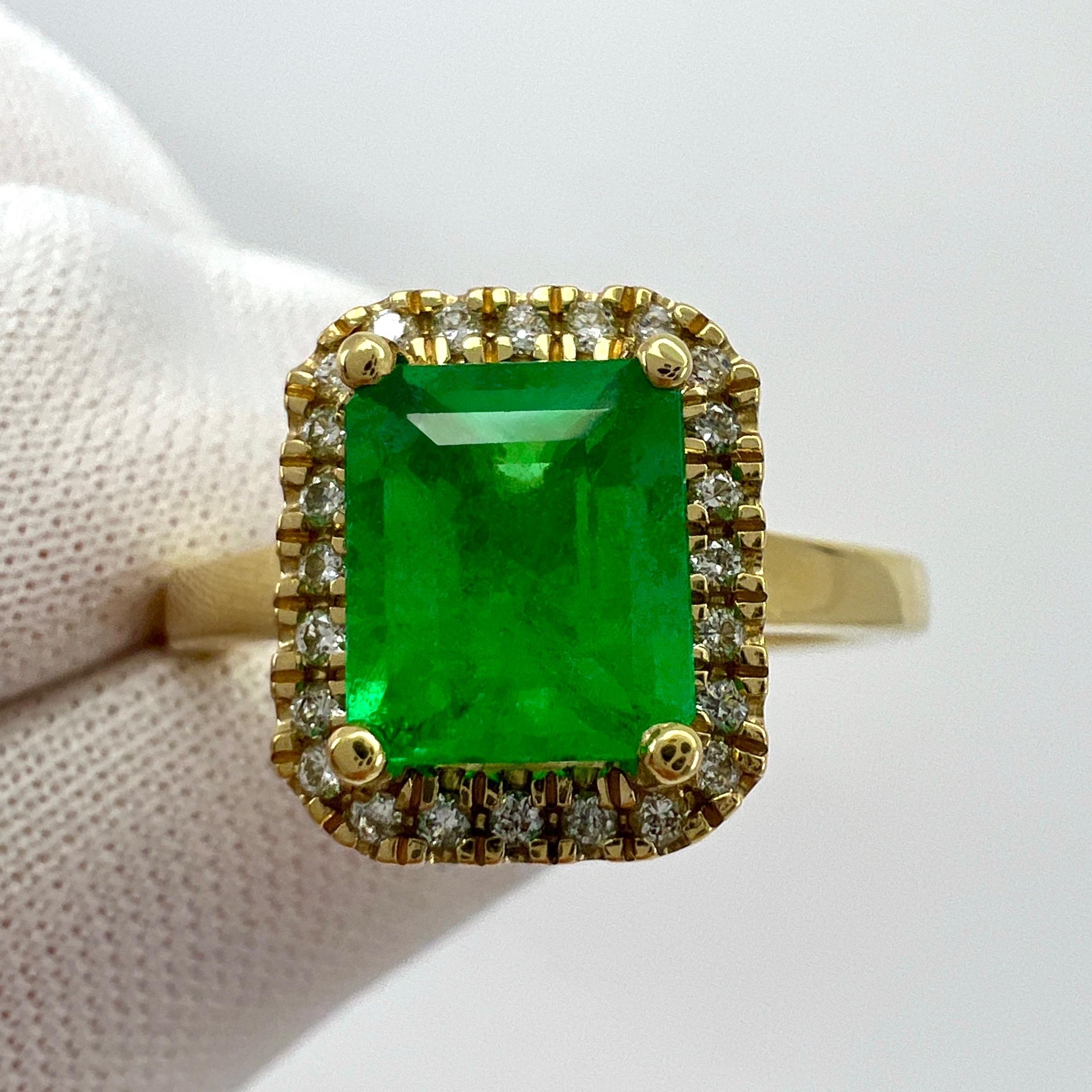 GIA Certified 1.55ct Colombian Emerald Diamond 18k Yellow Gold Cluster Halo Ring For Sale 1
