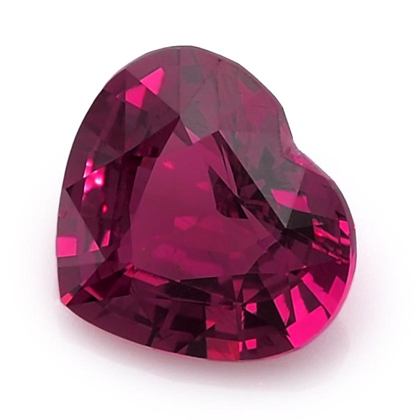 Mixed Cut GIA Certified 1.56 Carats Unheated Pink Sapphire  For Sale