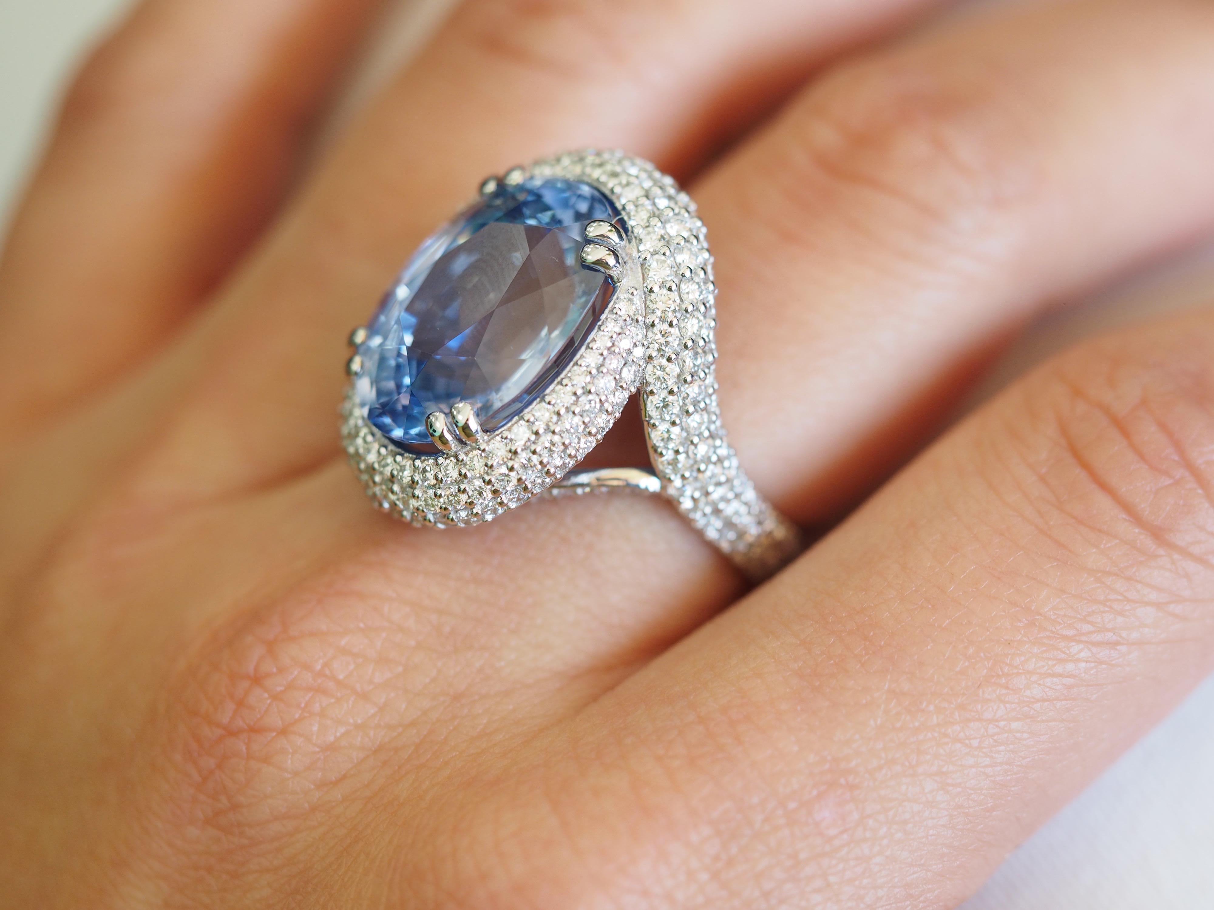 GIA Certified 15.67 Carat Ceylon Sapphire Diamond Custom Cocktail Ring For Sale 3