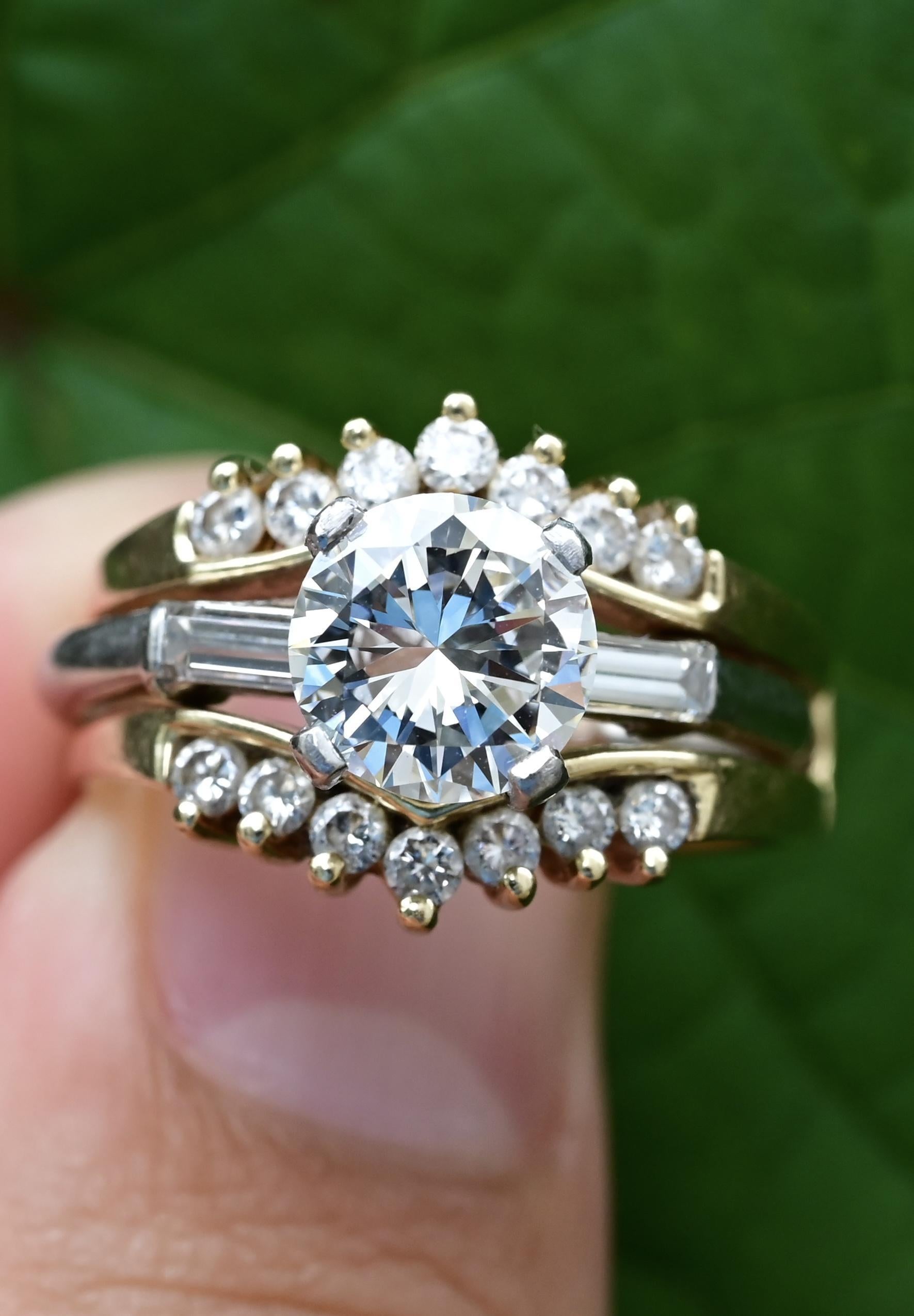 Round Cut GIA Certified 1.56ct VVS1 H Diamond Platinum Ring w/ 14K Gold Enhancer 8.83g For Sale
