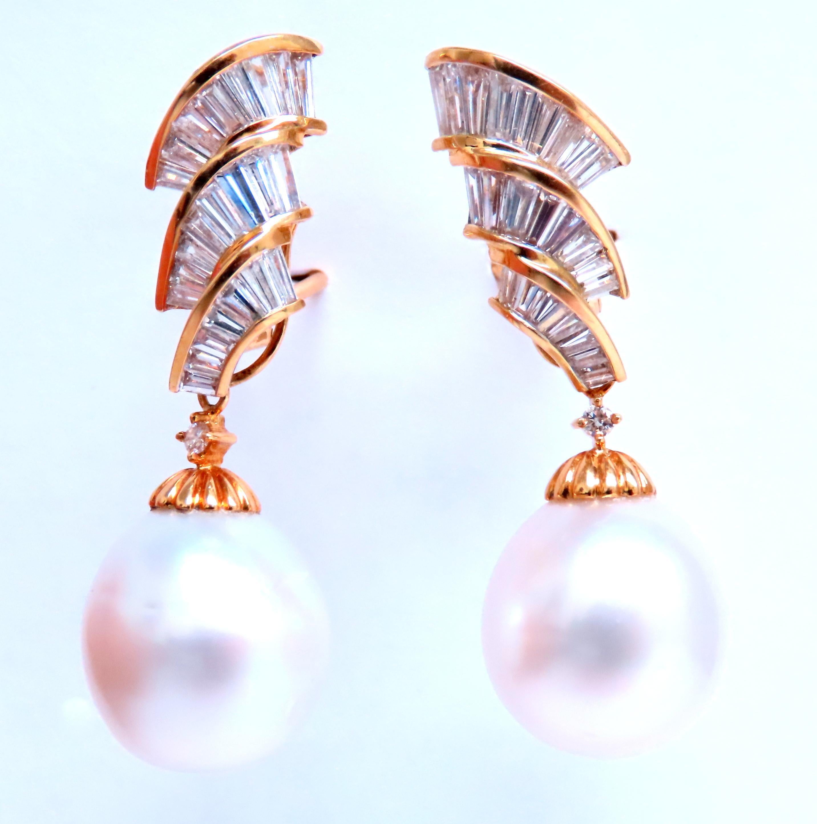 Taille ronde GIA Certified 15.6mm Natural Saltwater Pearl Diamond Dangle Earrings 18kt 12413 en vente