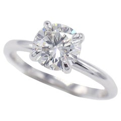Anello di fidanzamento solitario con diamante naturale rotondo certificato GIA da 1,57 carati J VS1