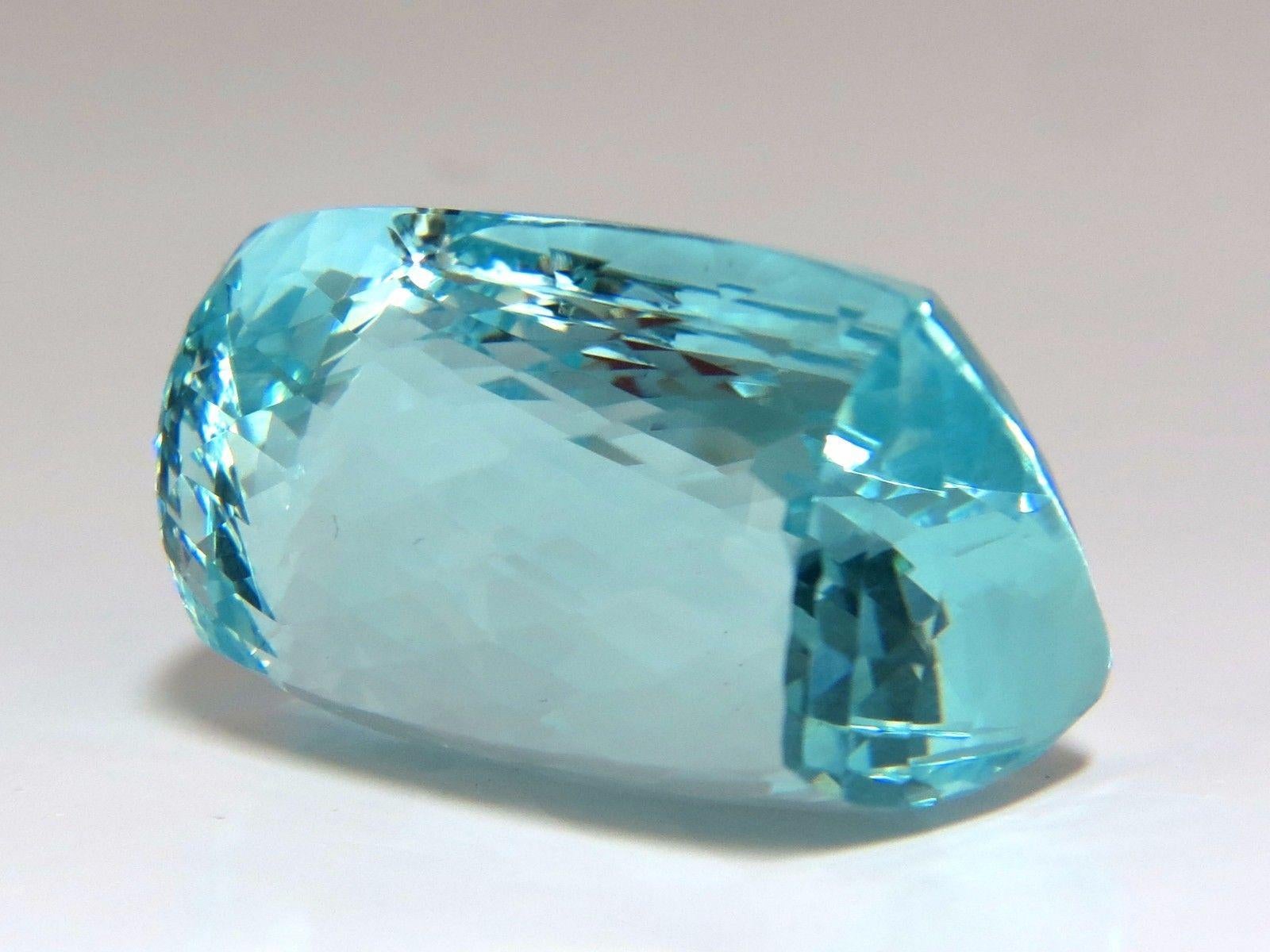 GIA Certified 157.55 Carat Natural Aqua Blue Cushion Cut Aquamarine Magnificent For Sale 1