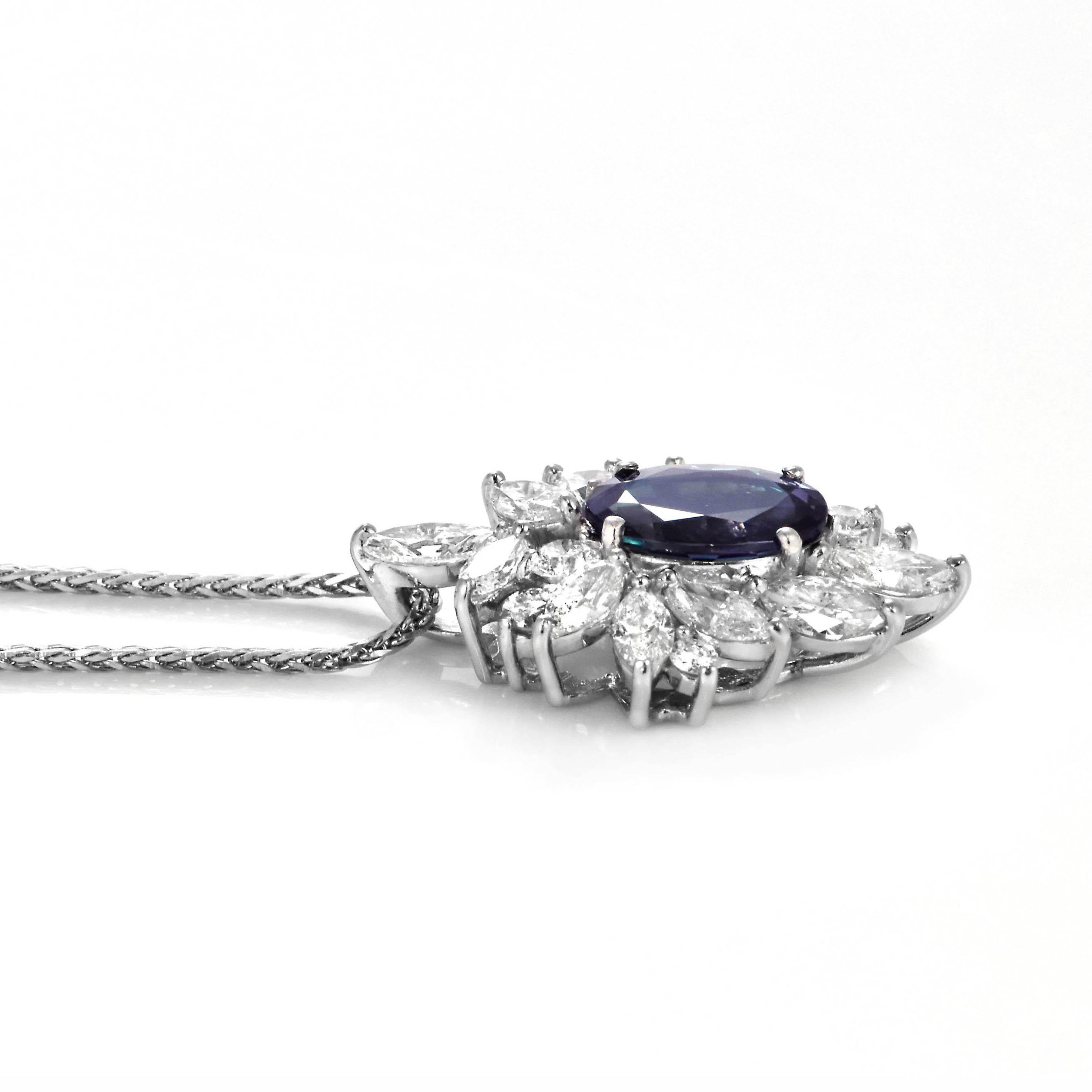 Ciondolo con alessandrite brasiliana e diamante certificato GIA da 1,58 carati in platino in vendita 6