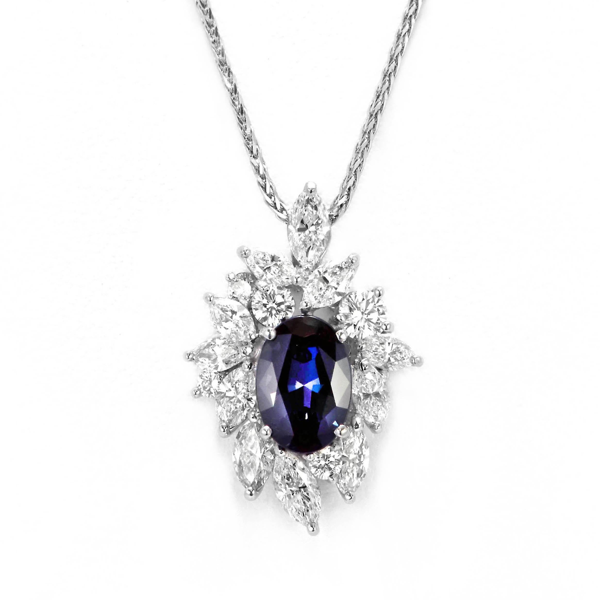 Ciondolo con alessandrite brasiliana e diamante certificato GIA da 1,58 carati in platino in vendita 1
