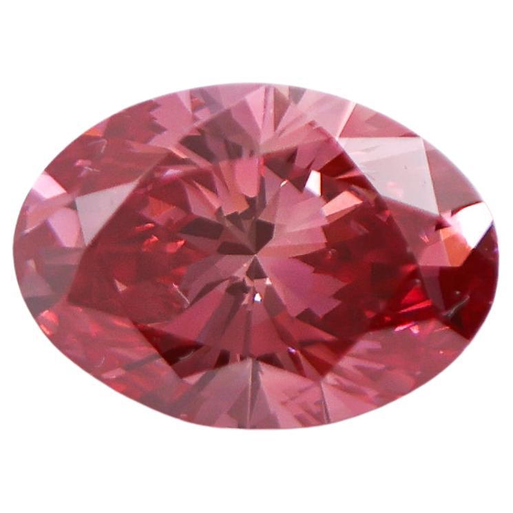GIA Certified 1.58 Carat Fancy Vivid Pink Diamond Natural Earth Mined For Sale
