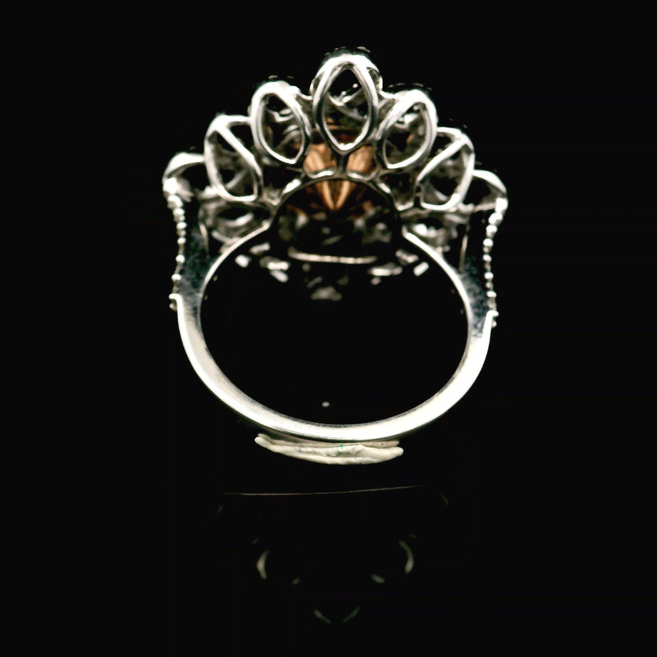 Bague certifiée GIA, de 1,58 carat, de pureté VS2, jaune clair vertâtre Unisexe en vente