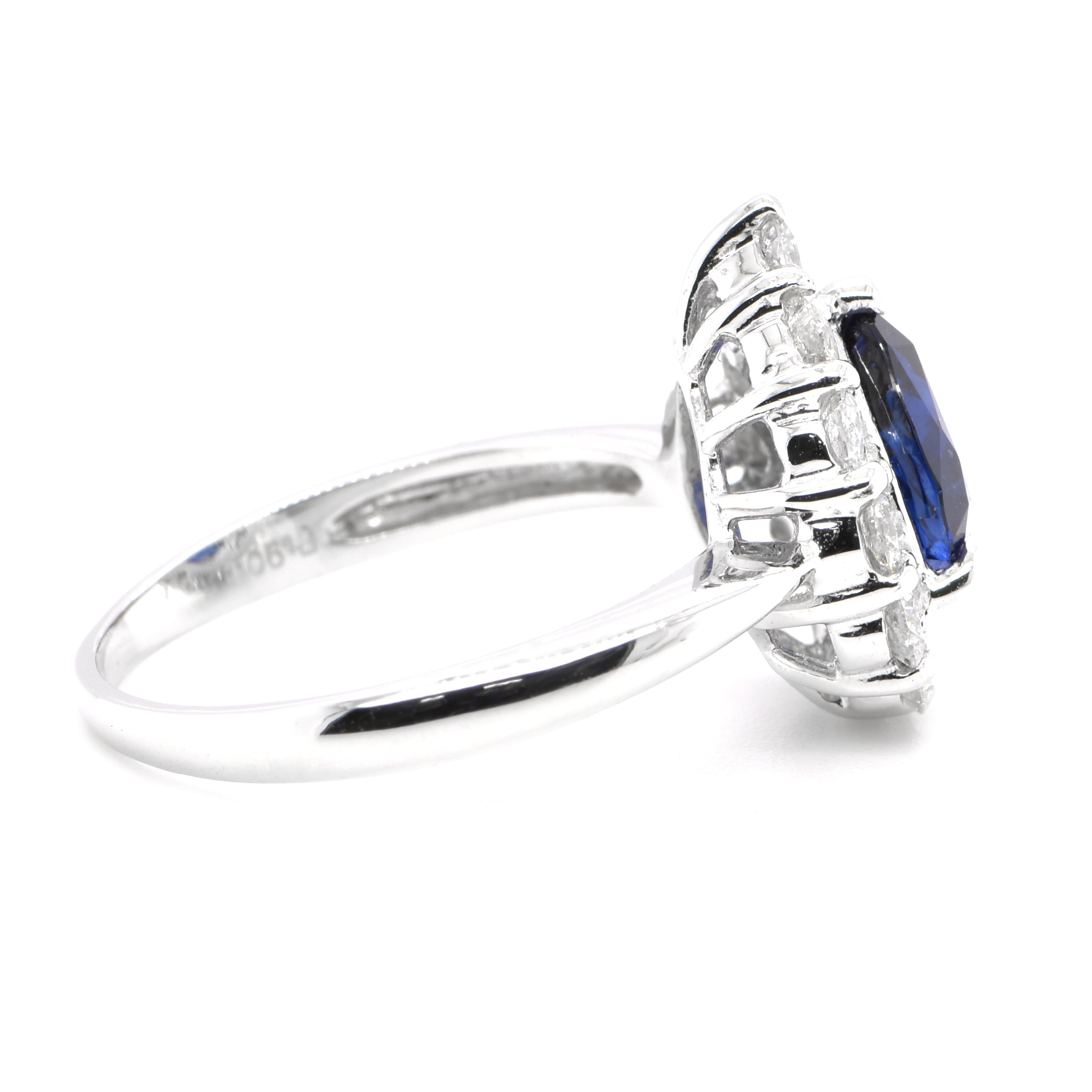 GIA Certified 1.58 Carat Natural Ceylon Royal Blue Sapphire Ring Set in Platinum In New Condition For Sale In Tokyo, JP
