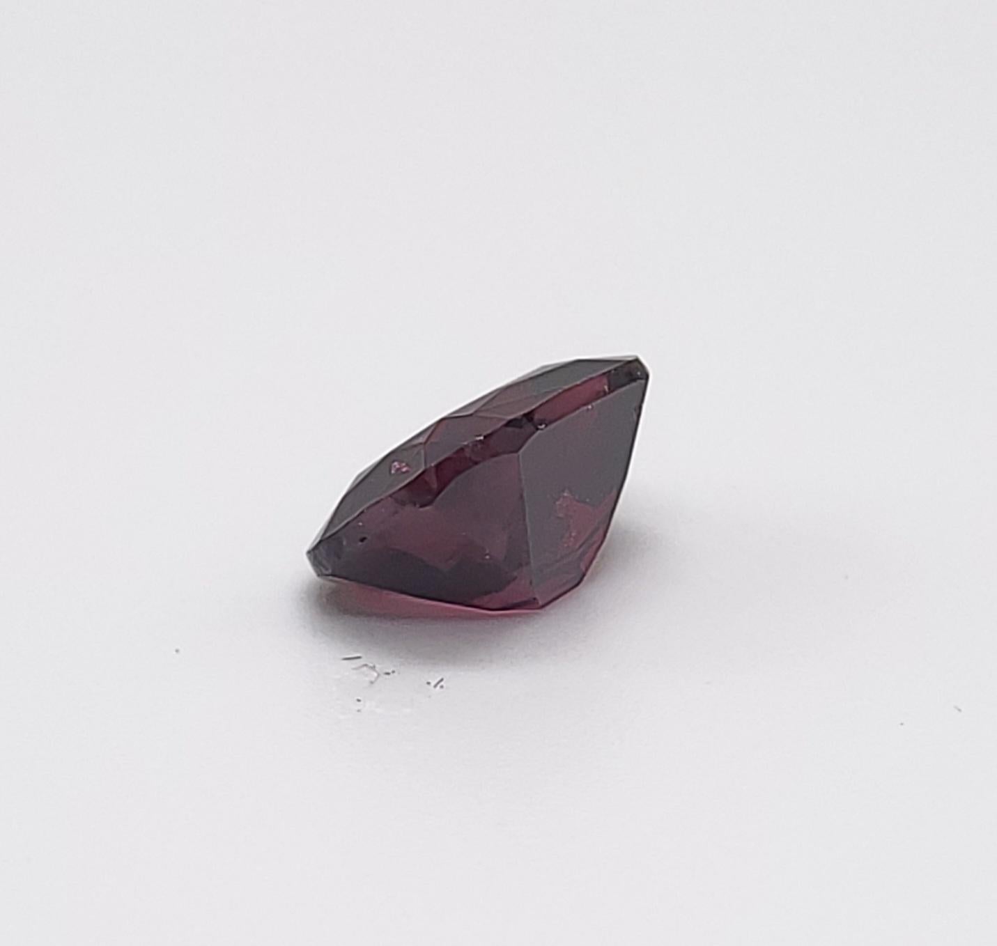 GIA Certified 1.58 Carat Spinel For Sale 1