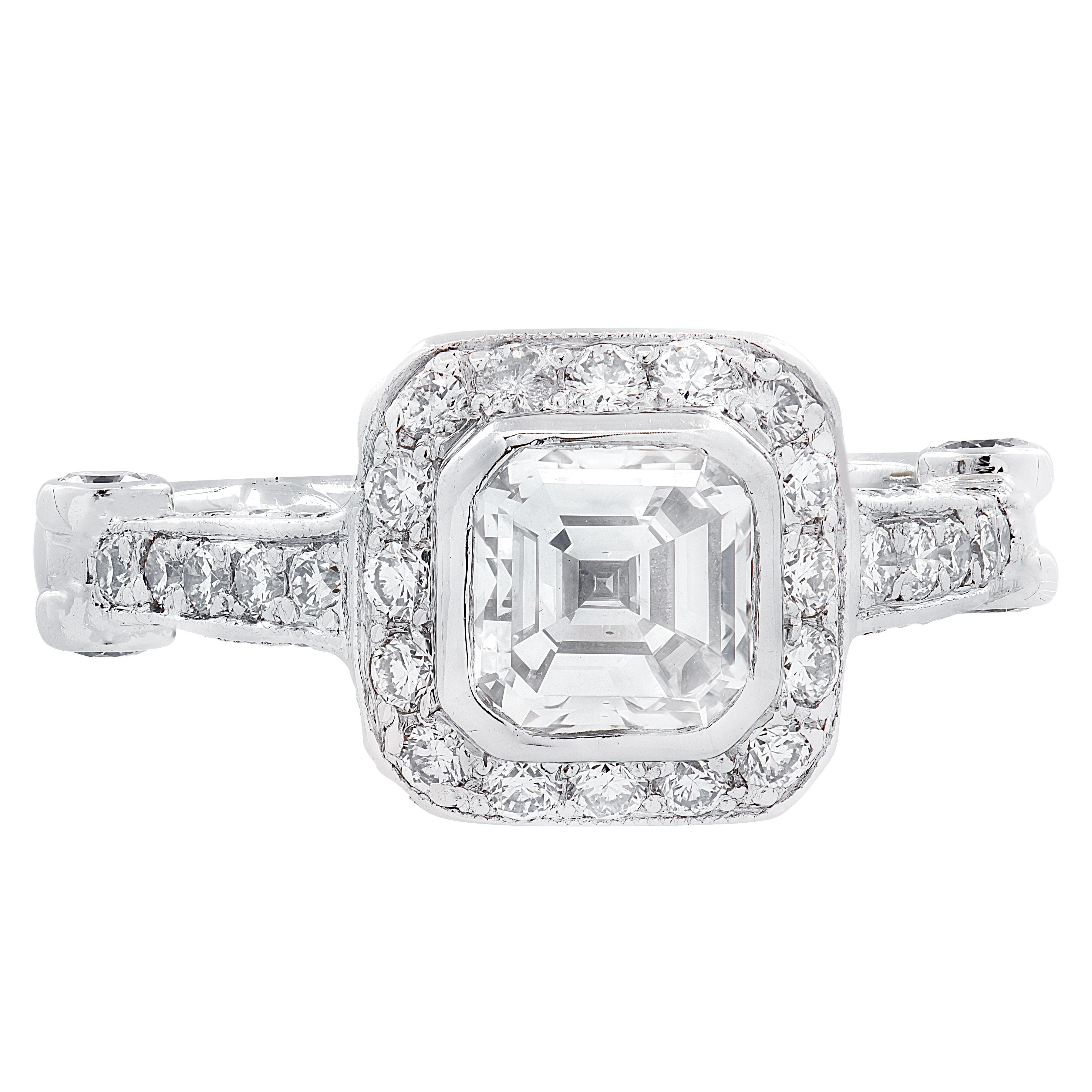 Anillo de compromiso de diamantes de corte Asscher de 1.59 quilates certificado por el GIA en venta 1