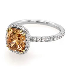 Anillo de diamantes "Cognac" de 1,59 quilates de color marrón-amarillo intenso natural certificado por el GIA