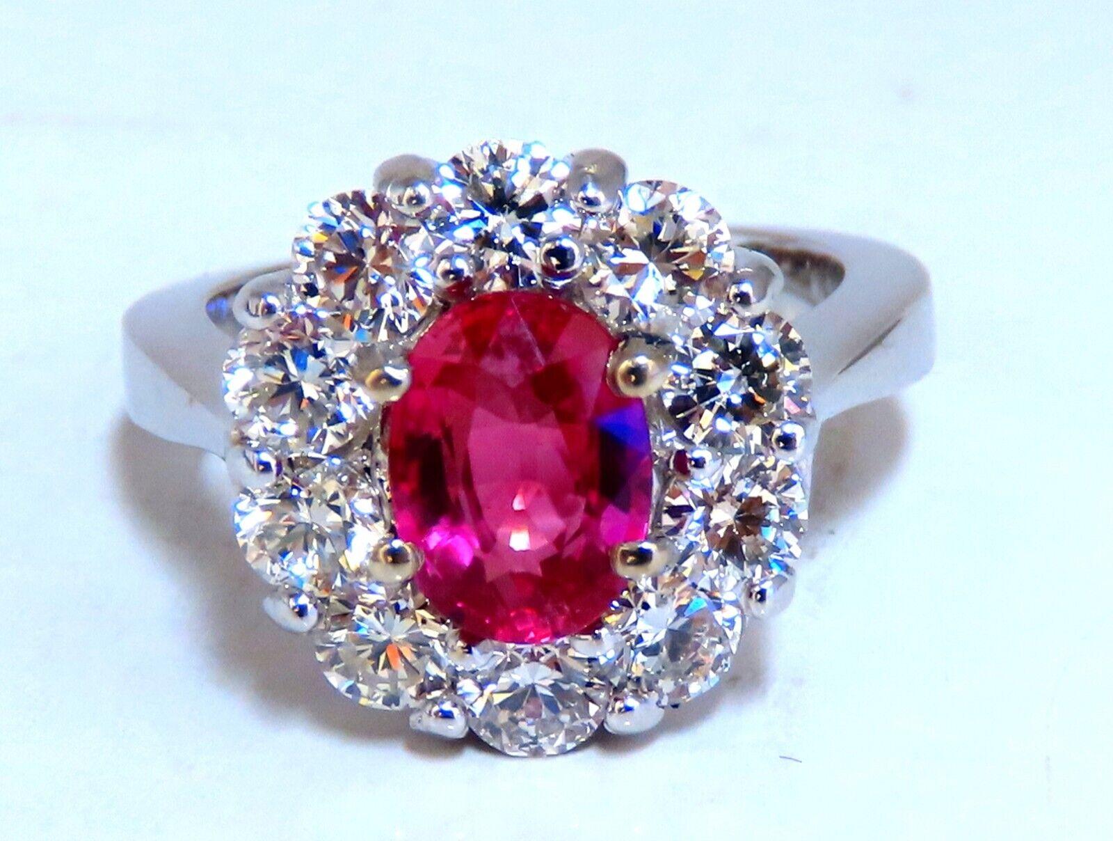 GIA certified 1.59ct No Heat natural ruby diamond ring 14kt classic halo In New Condition For Sale In New York, NY