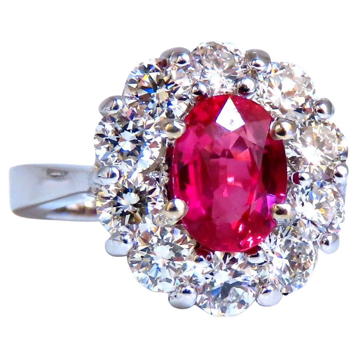 GIA certified 1.59ct No Heat natural ruby diamond ring 14kt classic halo For Sale