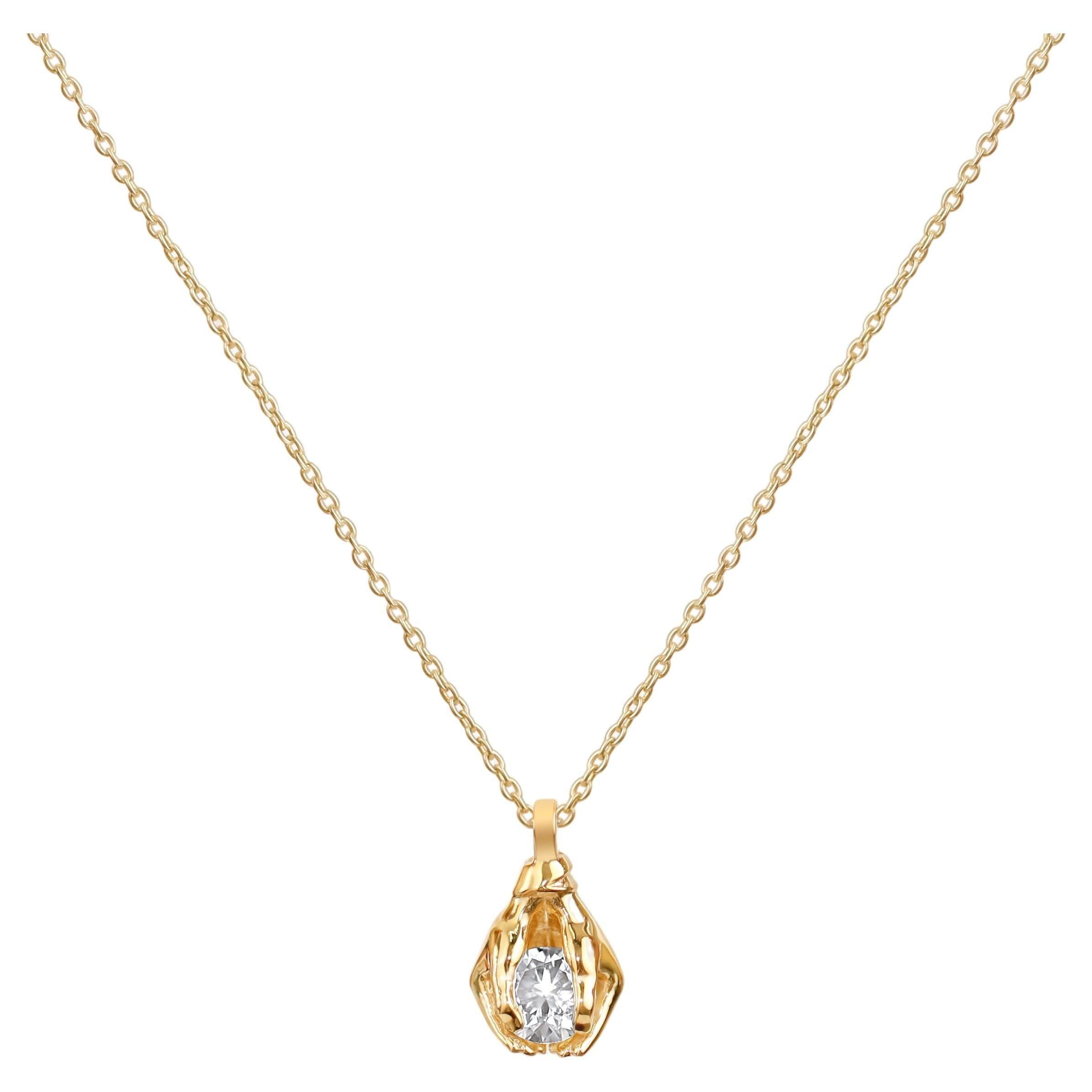 GIA Certified 1.5ct Round Diamond Solitaire Pendant Necklace in 18K Yellow Gold In New Condition For Sale In Jaipur, RJ