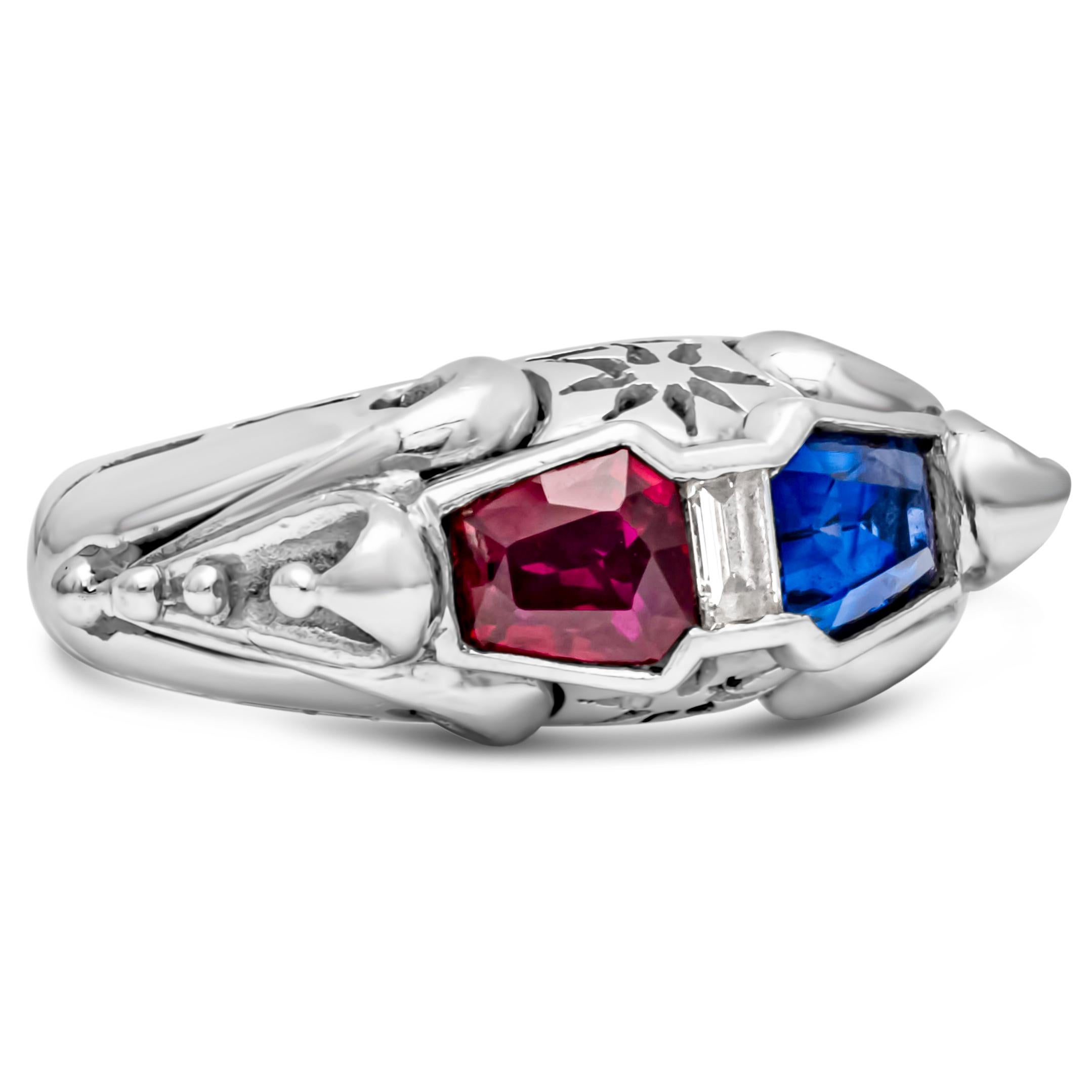 GIA Certified 1.6 Carats Total Trapezoid Cut Ruby & Sri Lanka Blue Sapphire Ring For Sale 1