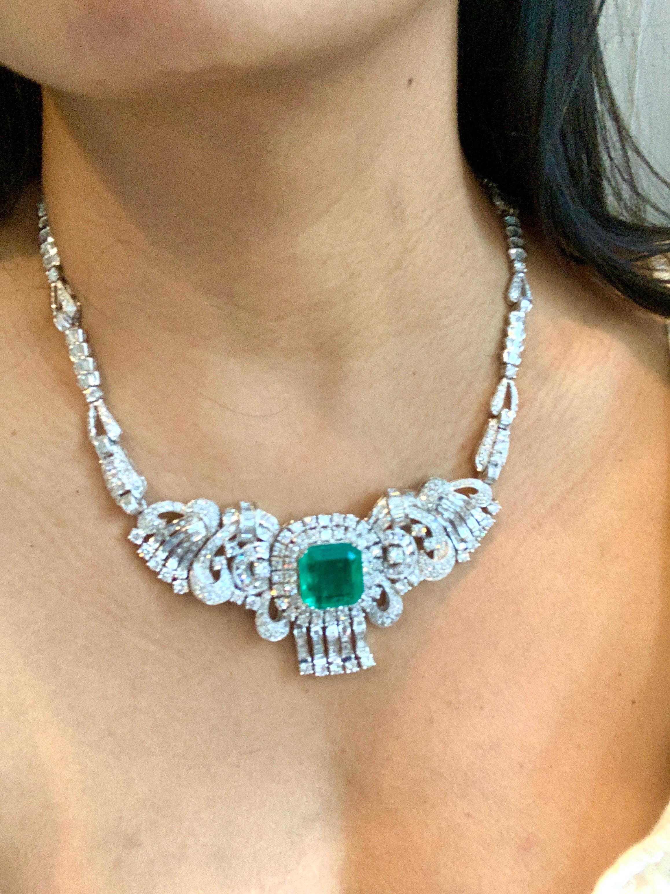 Women's  GIA  Certified 16 Ct Emerald Cut Colombian Emerald & Diamond  Necklace Platinum For Sale