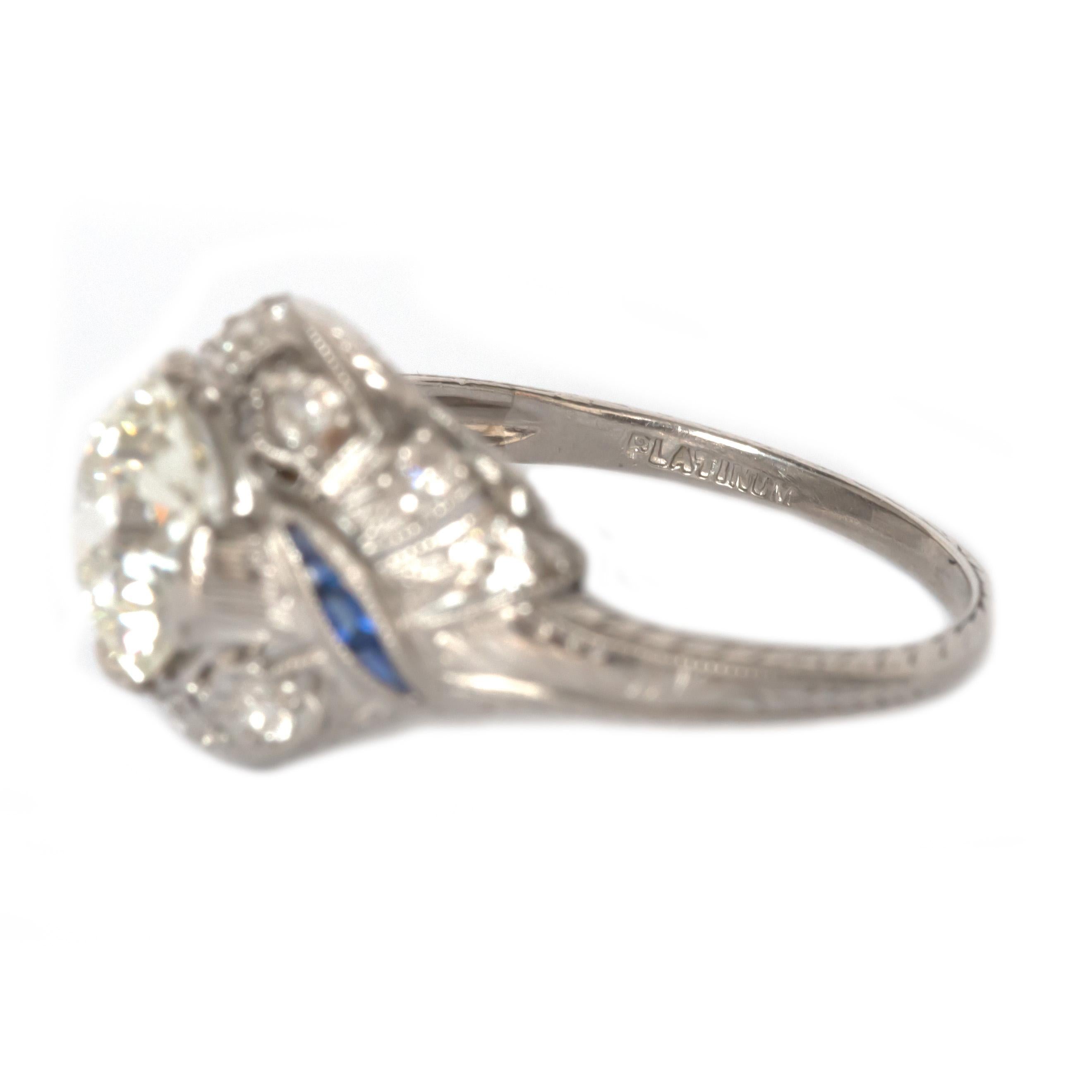 GIA Certified 1.61 Carat Diamond Platinum Engagement Ring In Good Condition For Sale In Atlanta, GA