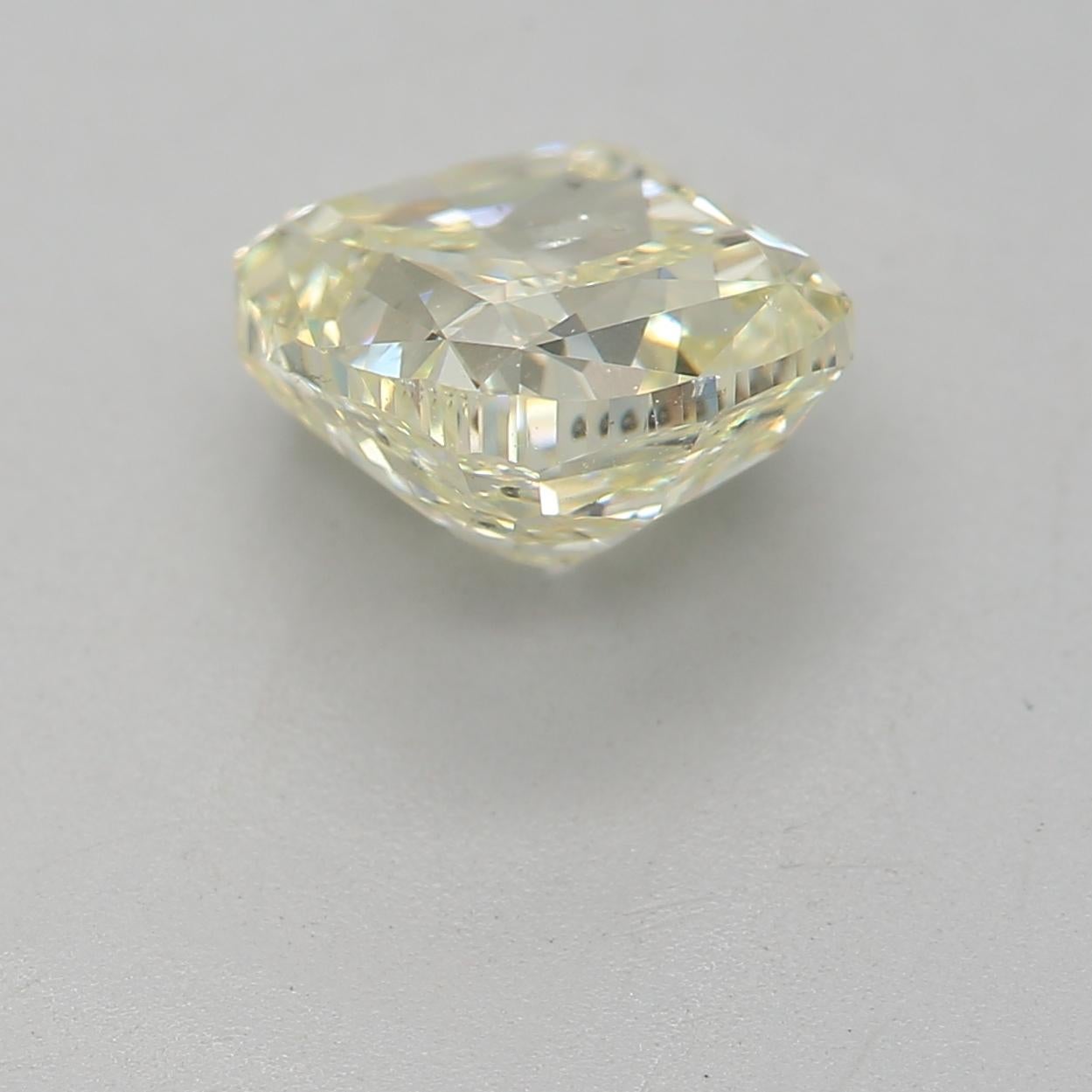 GIA Certified 1.61 Carat W - X Colour Diamond In New Condition For Sale In บางรัก, TH
