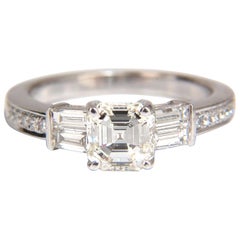 Bague classique en or 18 carats avec diamant Asscher naturel de 1,62 carat certifié par le GIA