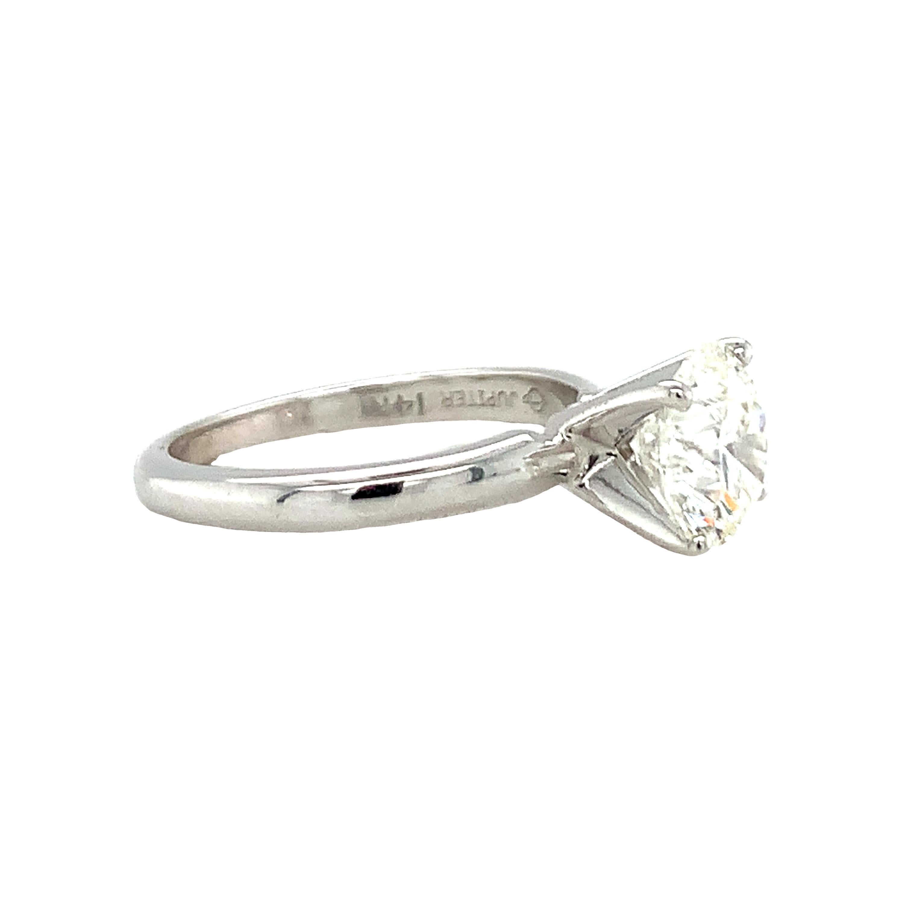 Contemporary GIA Certified 1.63 Carat Diamond White Gold Engagement Ring For Sale